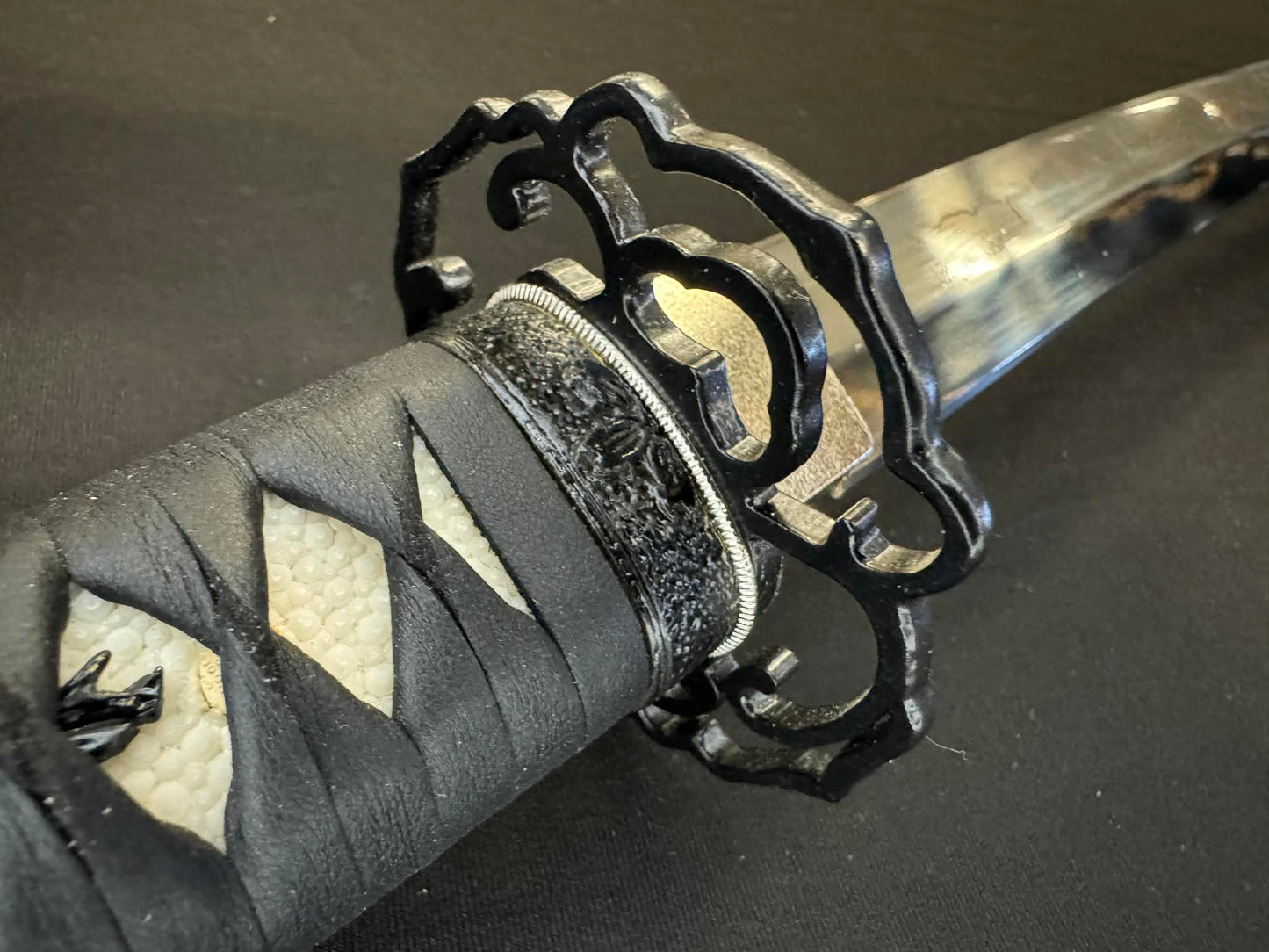 Moritaka Razor Katana - Iron Gate T10