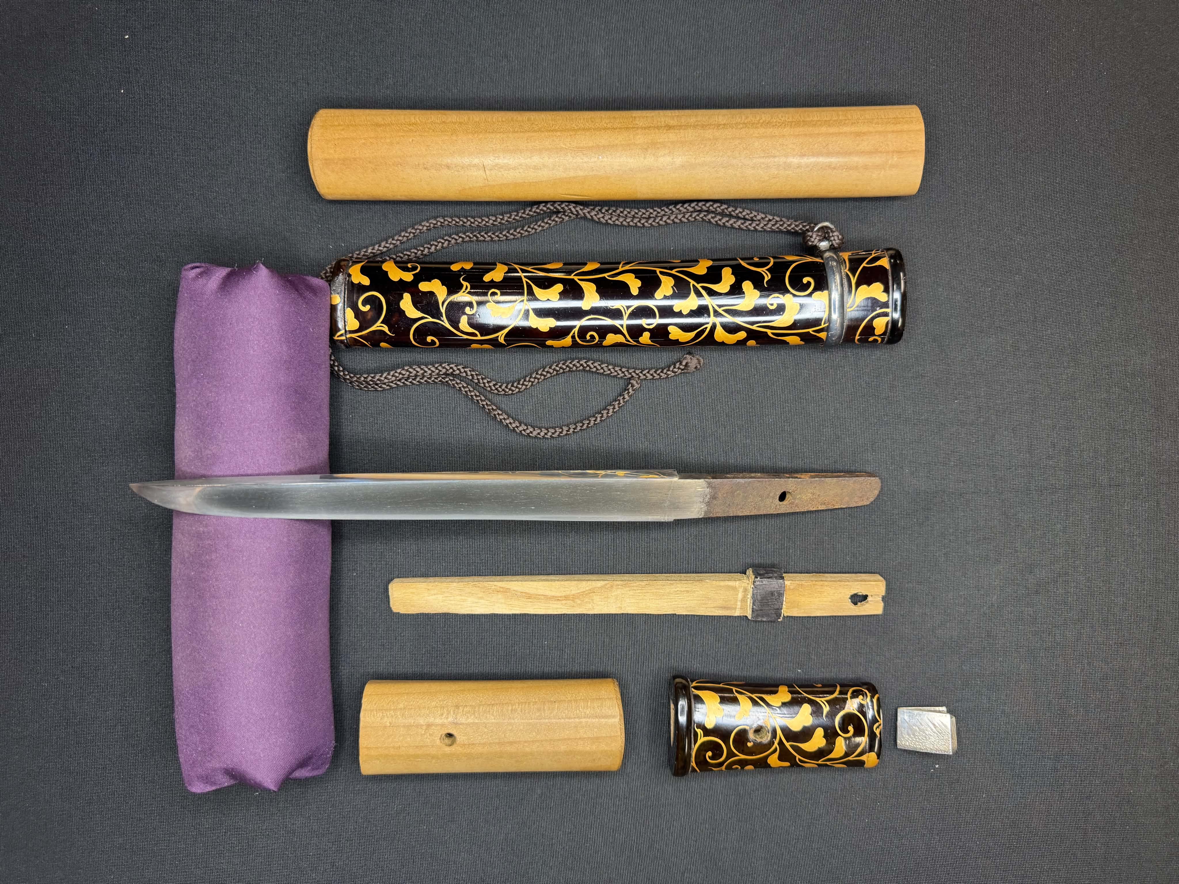 Antique Nihonto - thiccc Yoroi Doshi Armor Piercer Tanto with Koshirae