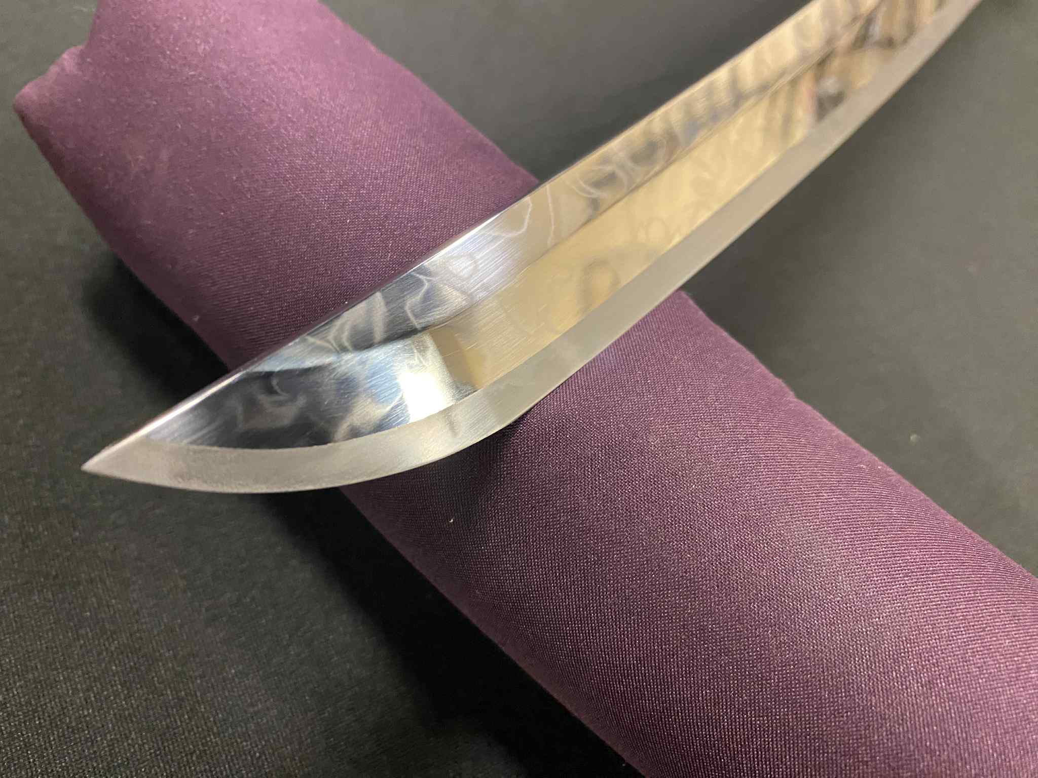 Phoenix Armory Tanto - Fire Dragon - T10 Hitatsura Wildfire Hamon