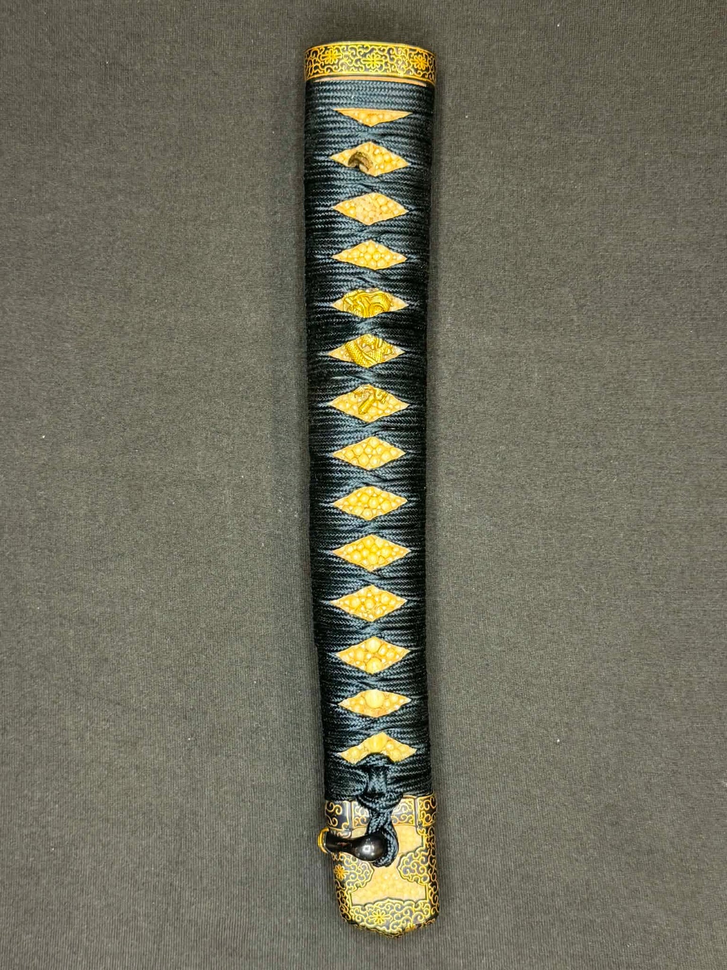 Antique Nihonto - Daishou Katana (NBTHK attributed to Fujiwara Takada) and Wakizashi (NBTHK attributed to Echizen Seki) in Handachi Koshirae