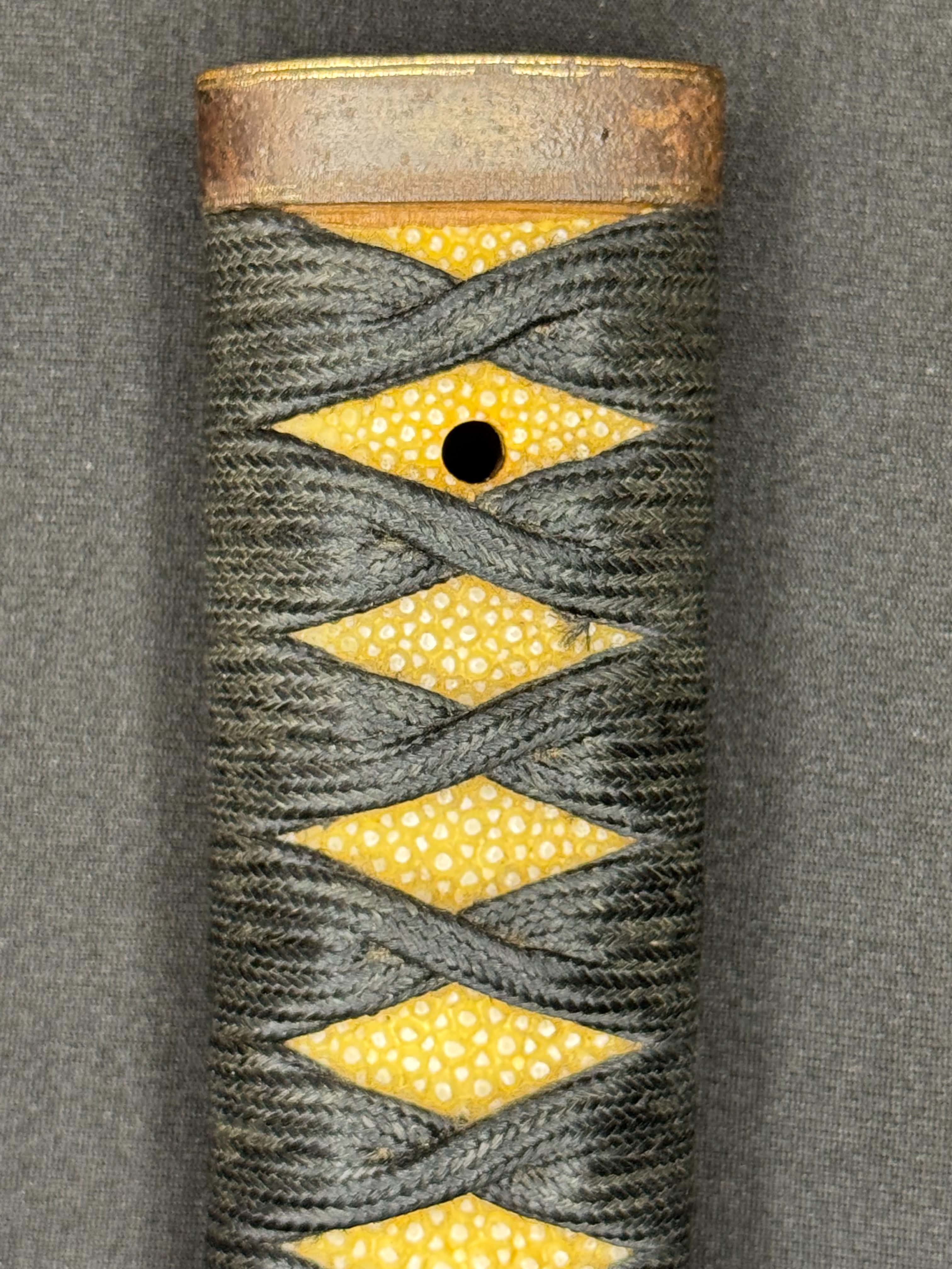 Antique Nihonto - HUGE Katana in Handachi Koshirae - Early Muromachi (600 years old) - NBTHK Attributed to Latter Hoju