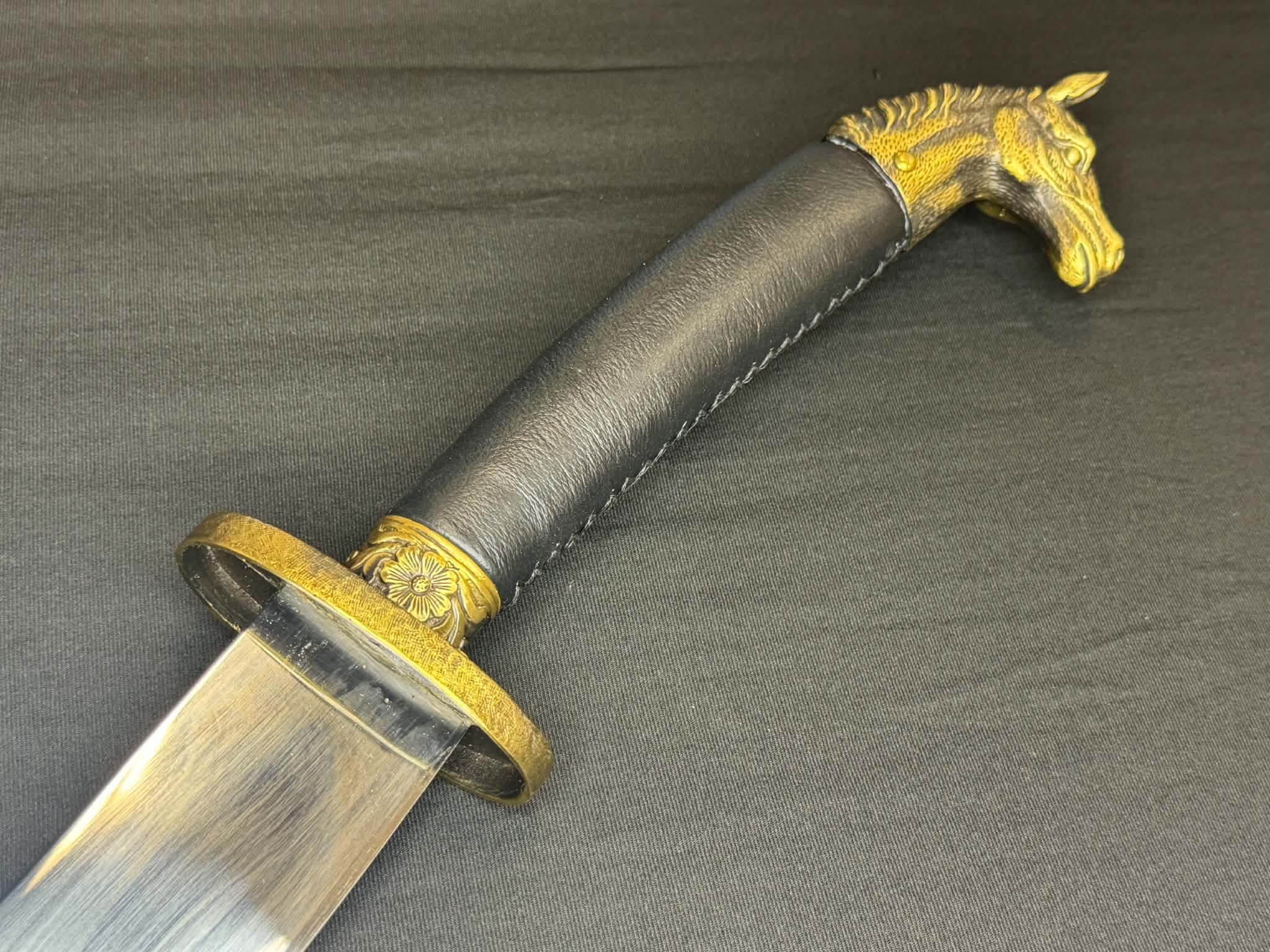 PRE-ORDER Cloudhammer Mongolian Saber - 80crv2