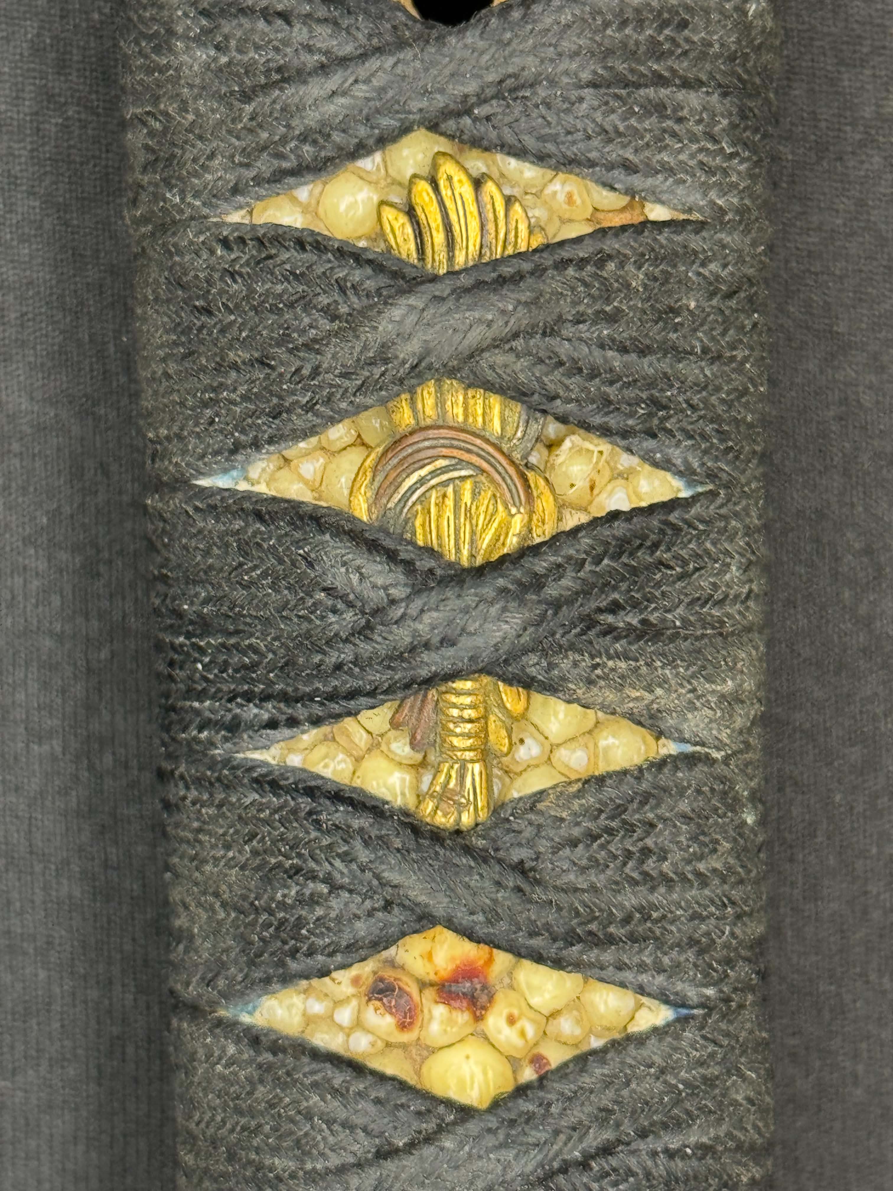 Antique Nihonto - Wakizashi in Koshirae
