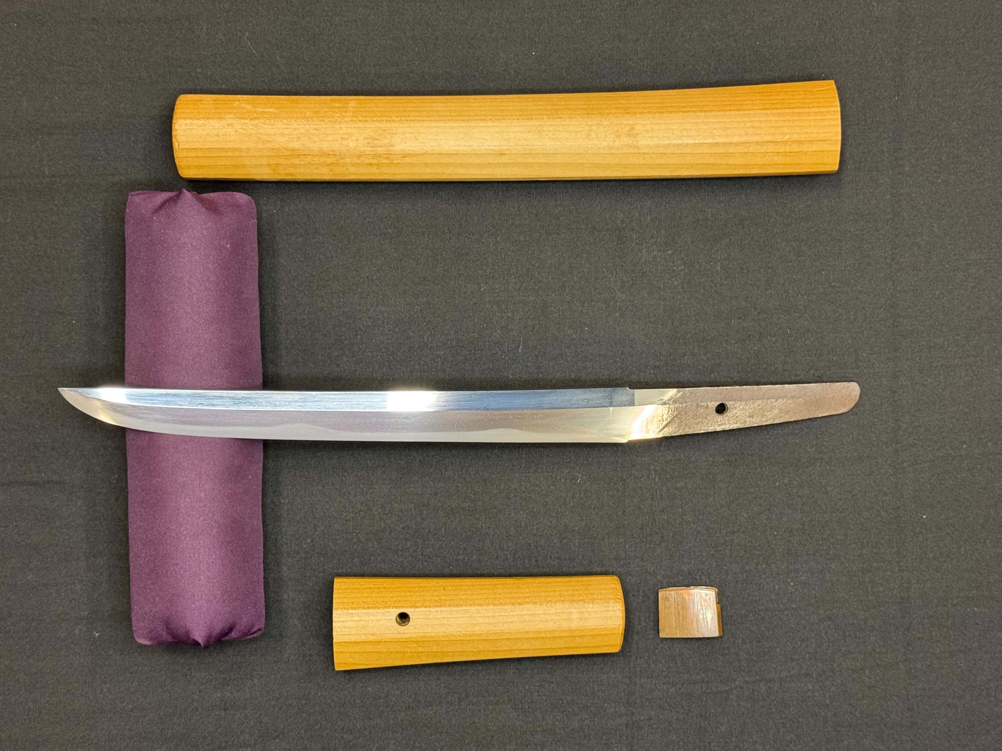 Antique Nihonto - Shobu Tanto in Shirasaya