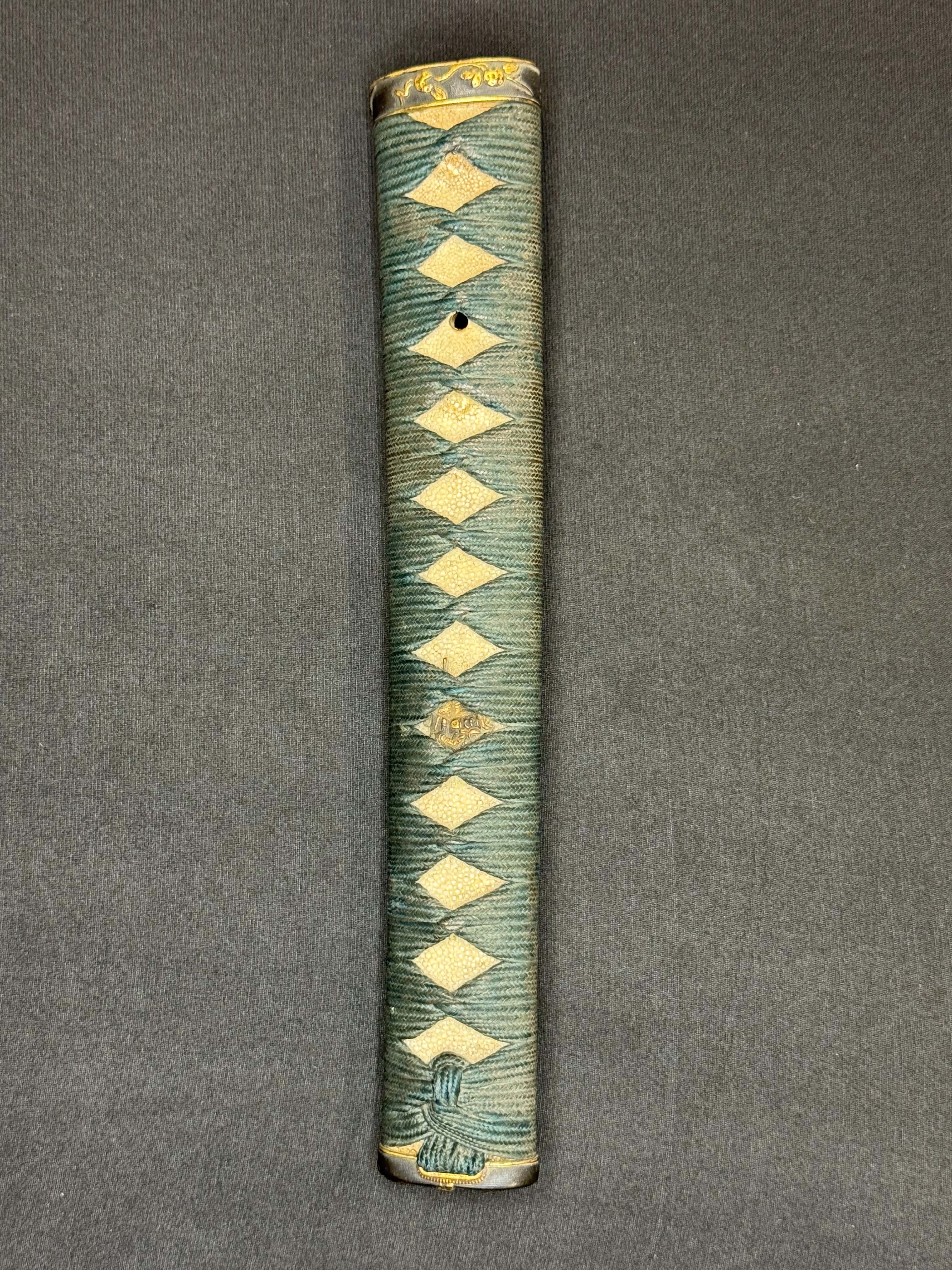 Antique Nihonto - Late Muromachi (4-500 years old) Katana in Koshirae, signed Bishu Osafune Sukesada, Dated August 1525 (not verified)