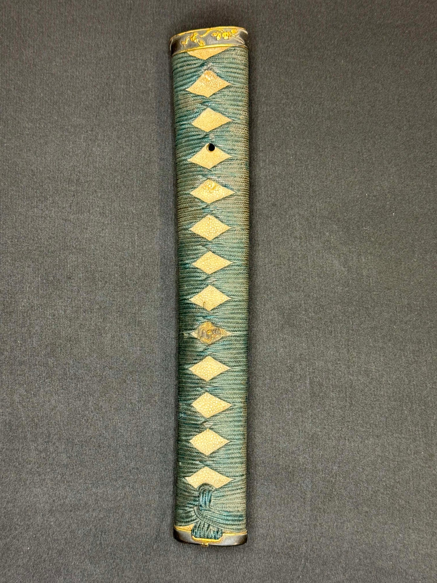 Antique Nihonto - Late Muromachi (4-500 years old) Katana in Koshirae, signed Bishu Osafune Sukesada, Dated August 1525 (not verified)