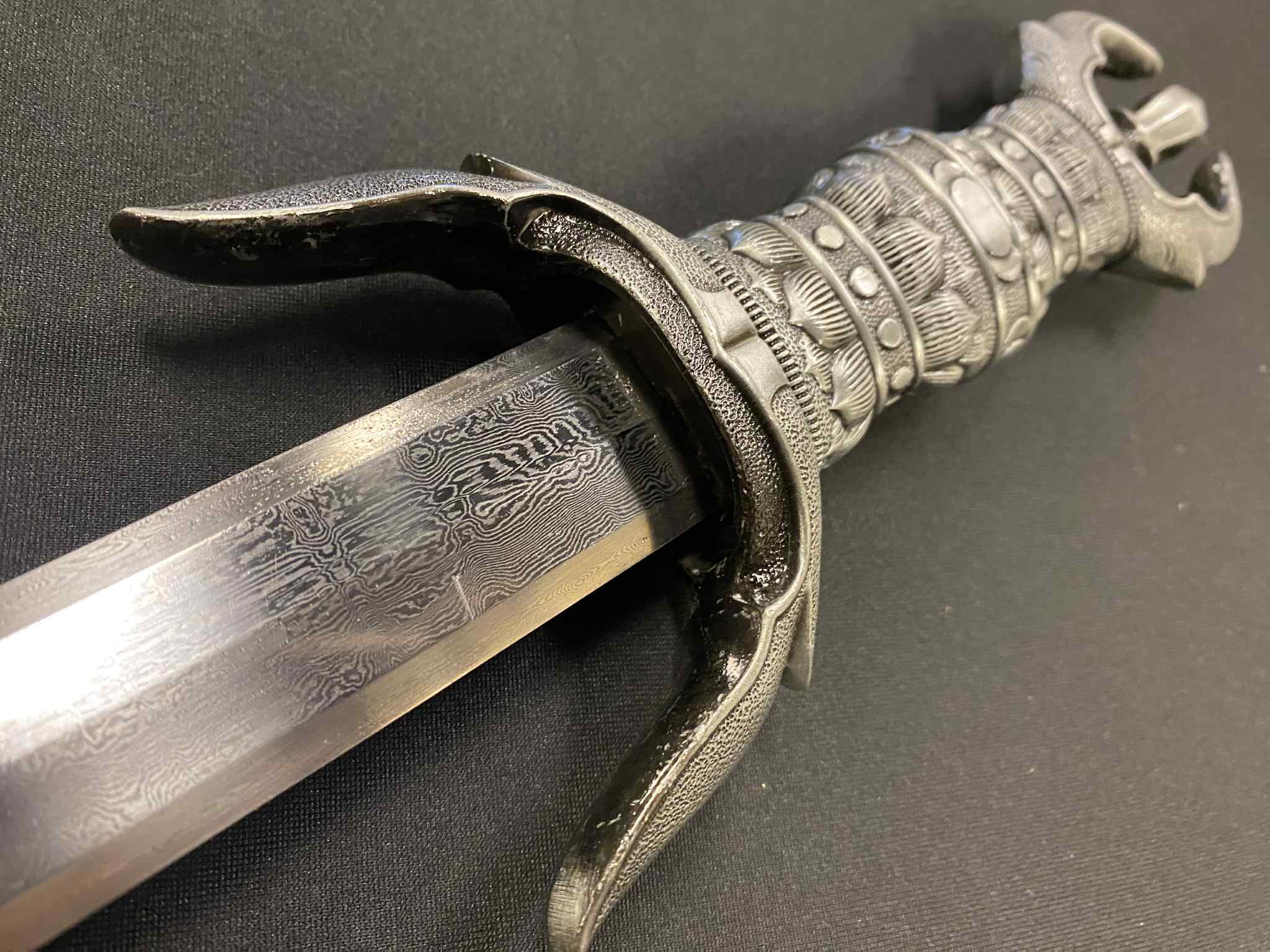 Phoenix Armory Tsurugi - Dragon Prayer - Damascus