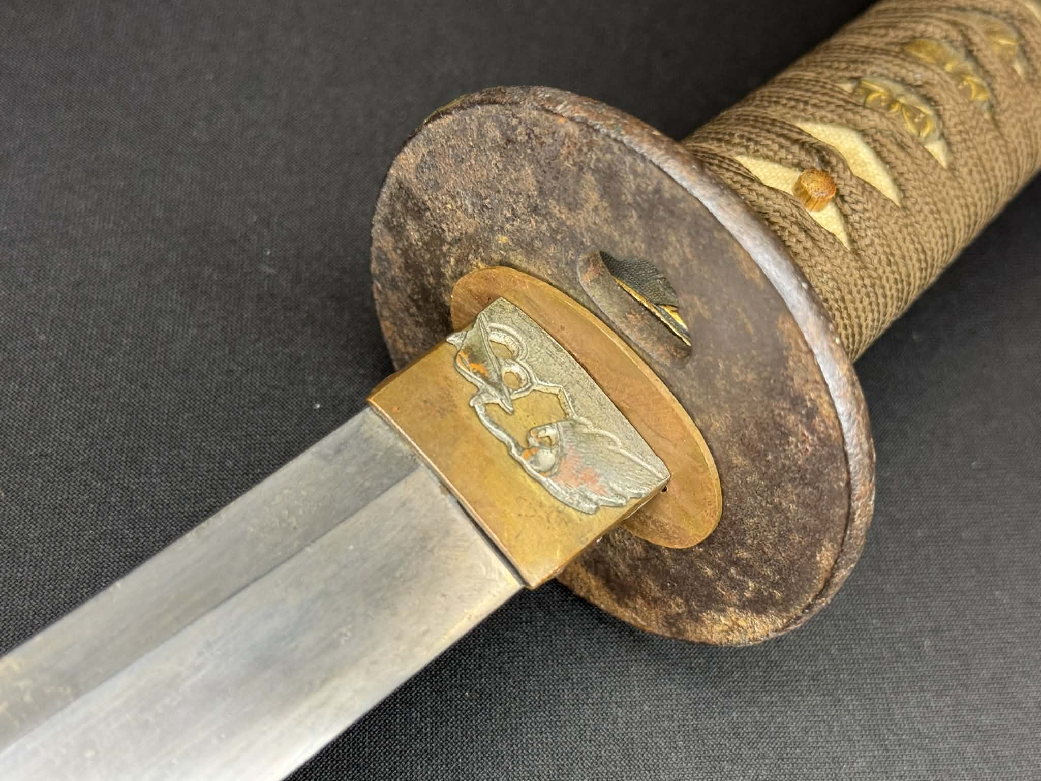 Antique Nihonto - Late Muromachi Katana in WW2 pilot Gunto fittings - Signed Tomotsugu