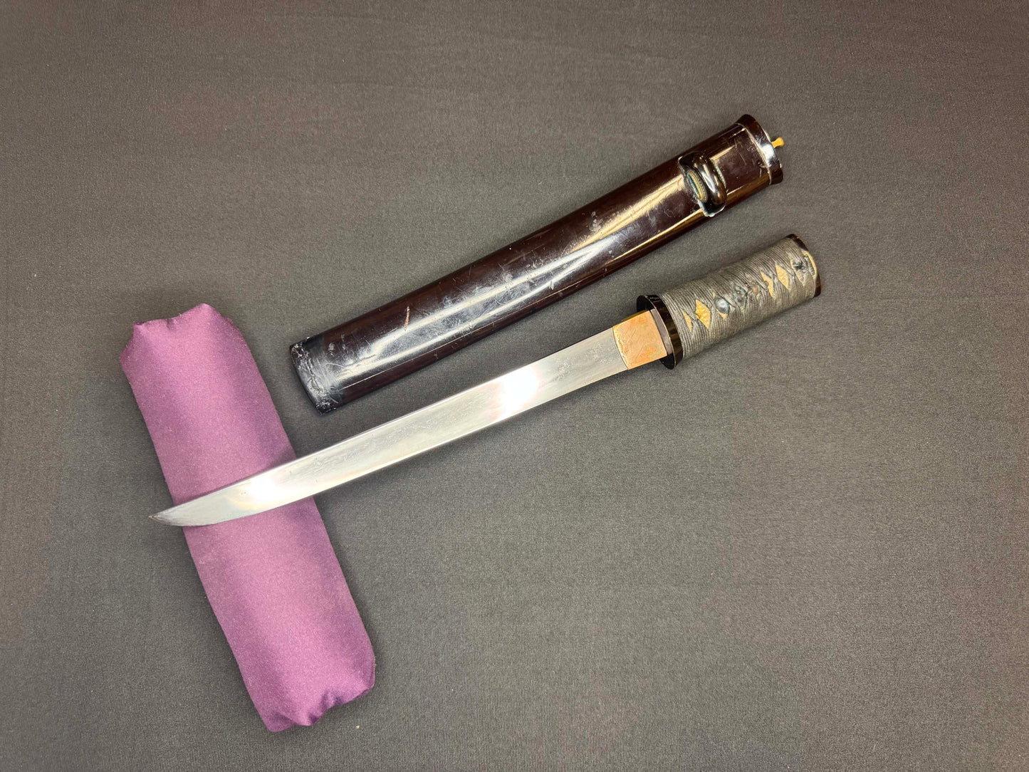 Antique Nihonto - Tanto in koshirae, signed Hiroyoshi, NBTHK certified