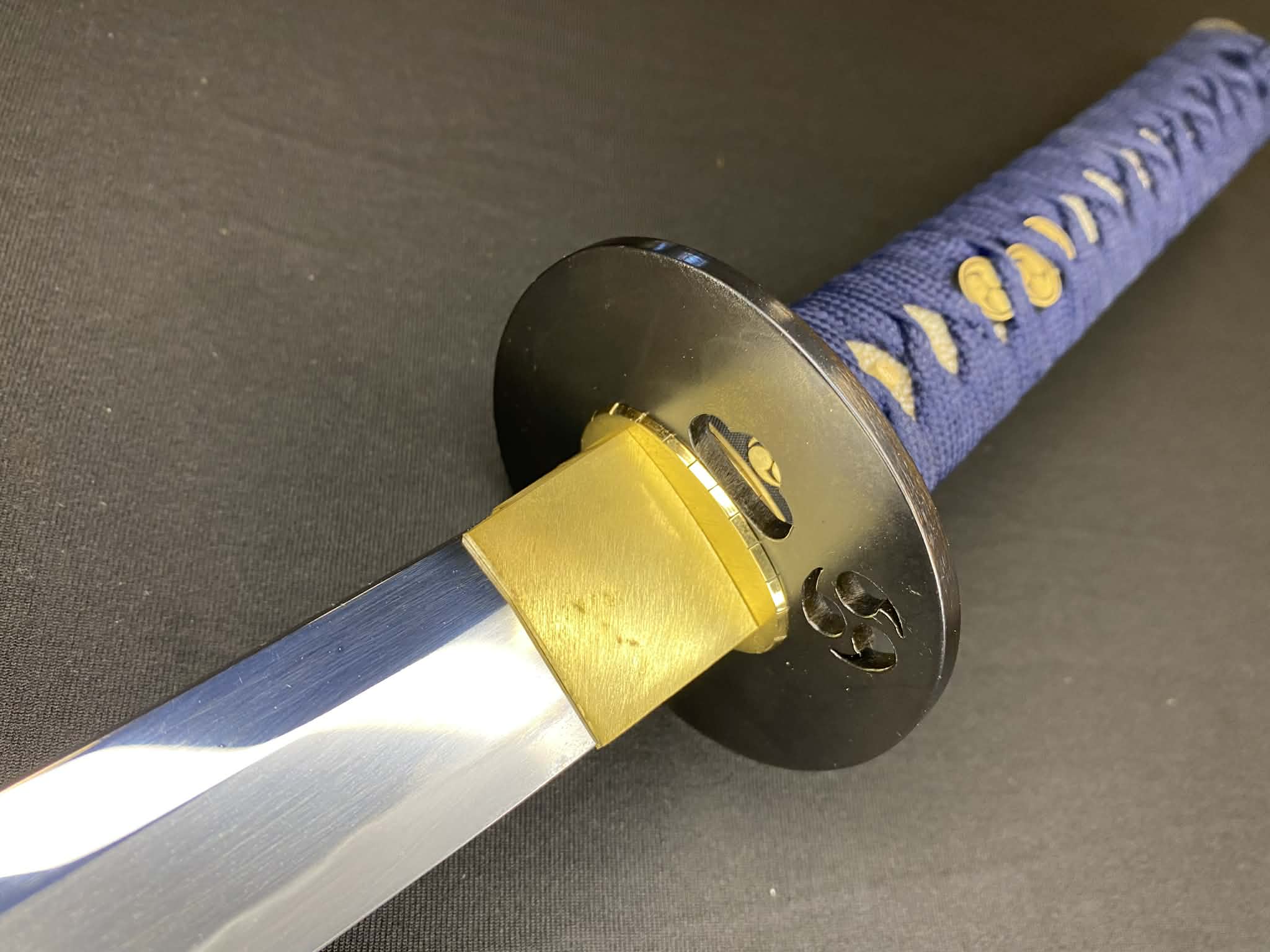 Masterwork Phoenix Armory Katana - Sky Mitsudomoe