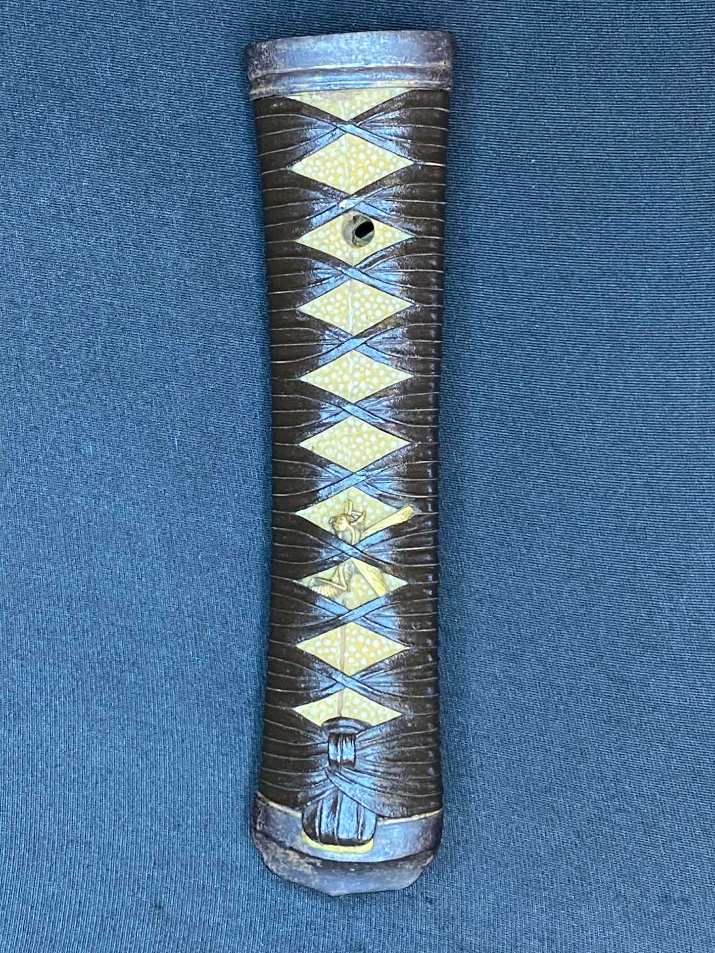 Antique Nihonto - Wakizashi in Handachi Koshirae - signed Echizen no Kuni Kanenori
