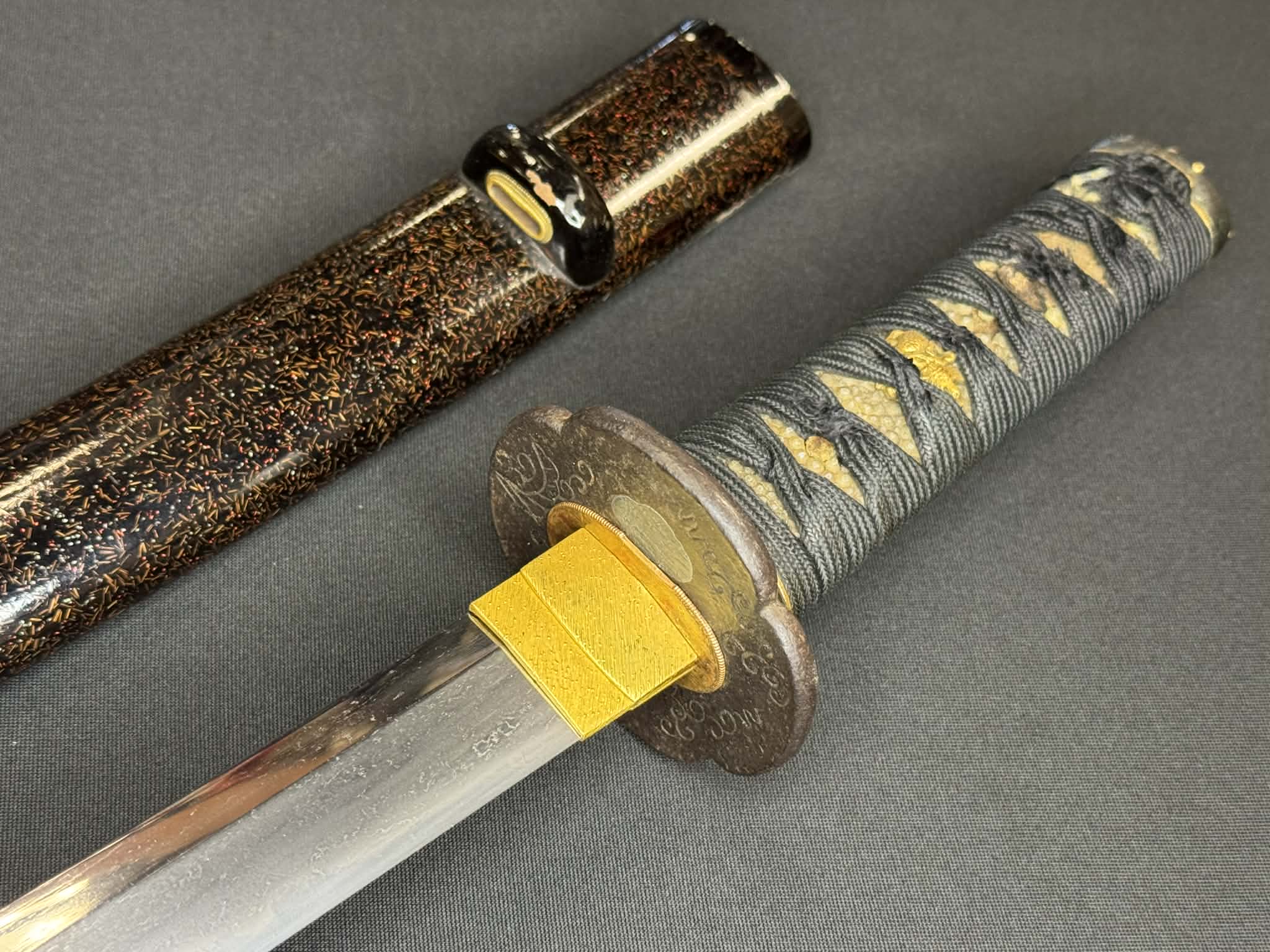 Antique Nihonto - Wakizashi in Koshirae, NBTHK attributed to Fujiwara Takada