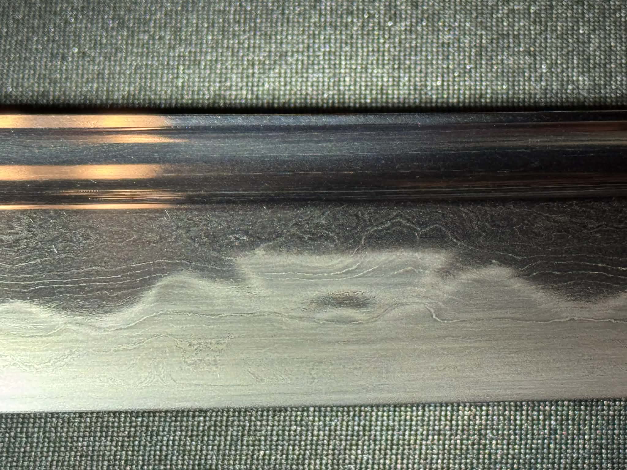 Thaitsuki Roiyaru Unokubi Katana, Sanmai Clay tempered