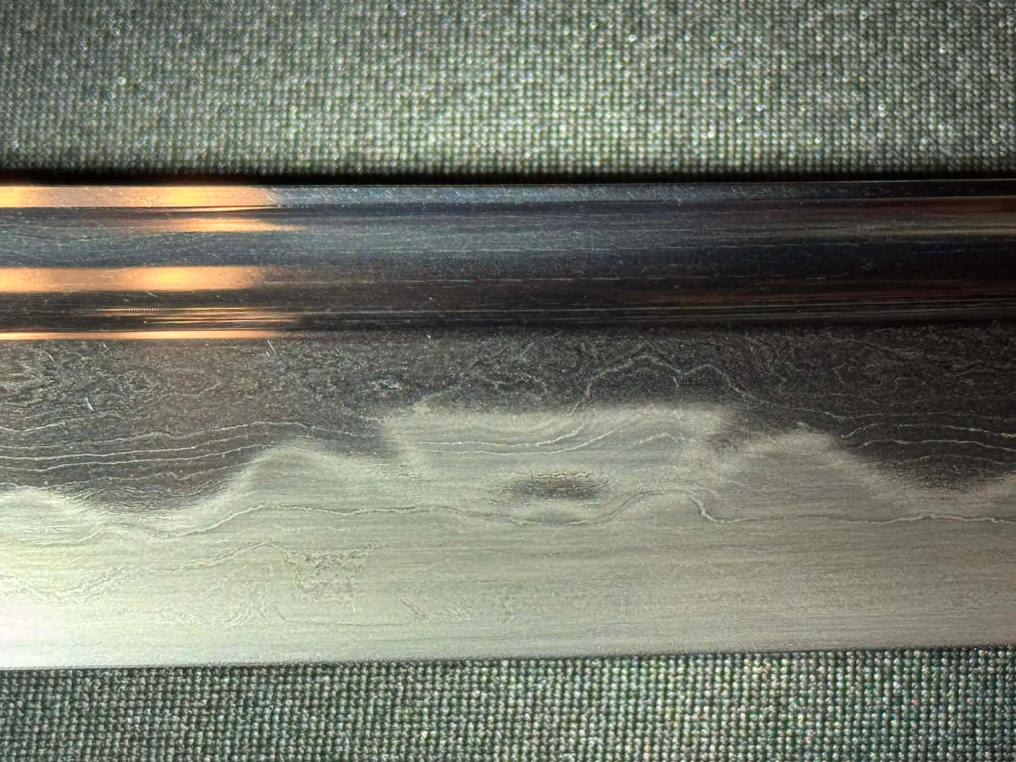 Thaitsuki Roiyaru Unokubi Katana, Sanmai Clay tempered