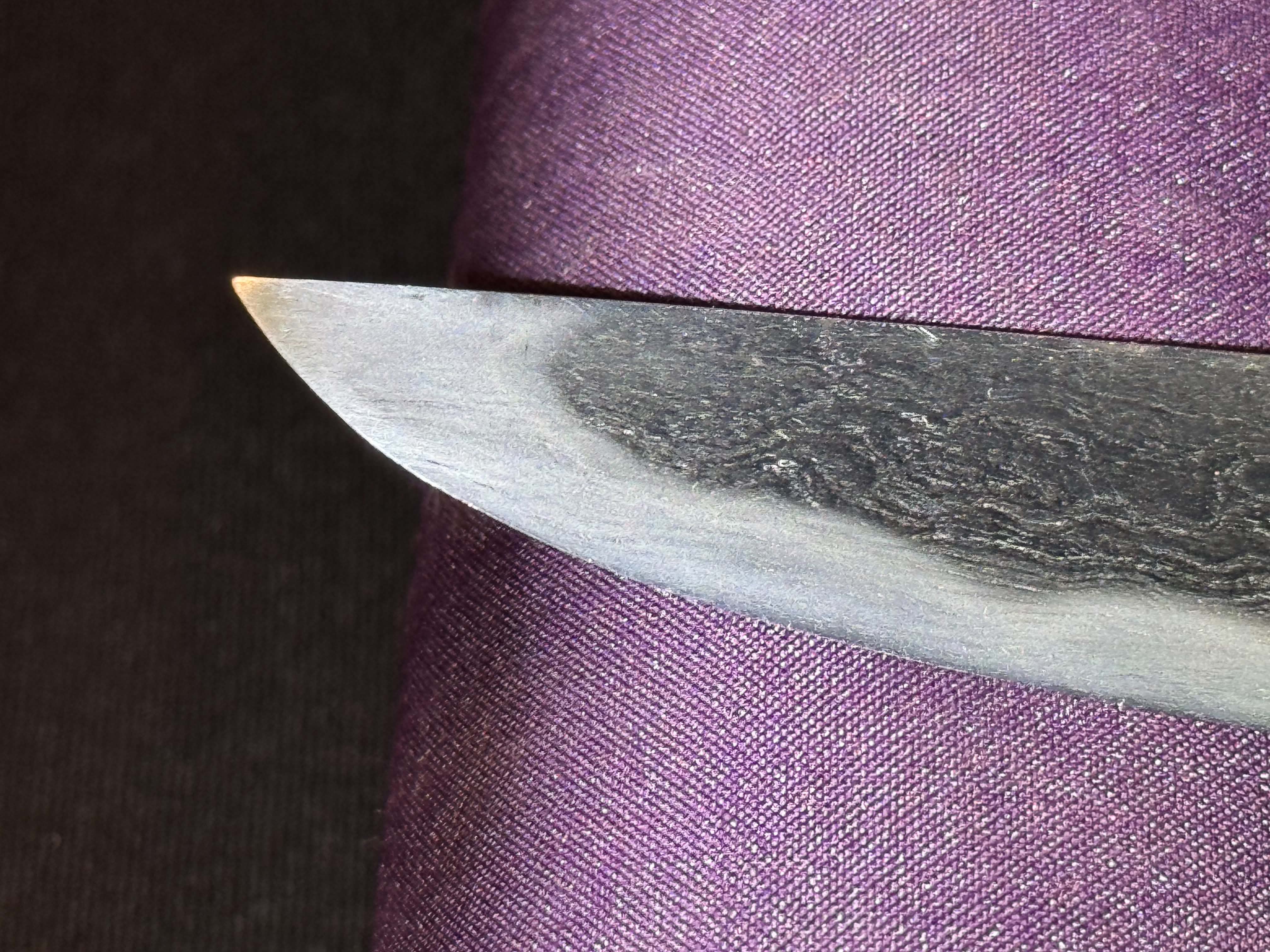 Antique Nihonto - Tanto with prominent jihada in Kaiken Koshirae