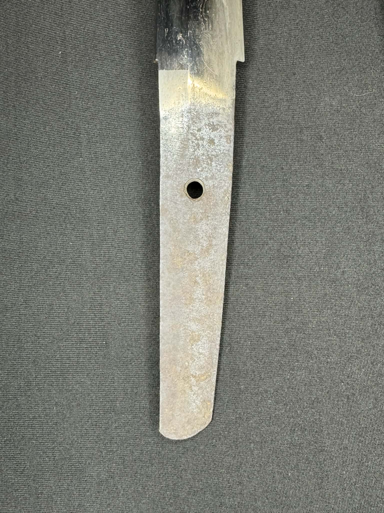 Antique Nihonto - Early Edo Wakizashi in koshirae, signed Bishu Ju Sukesada (unverified)