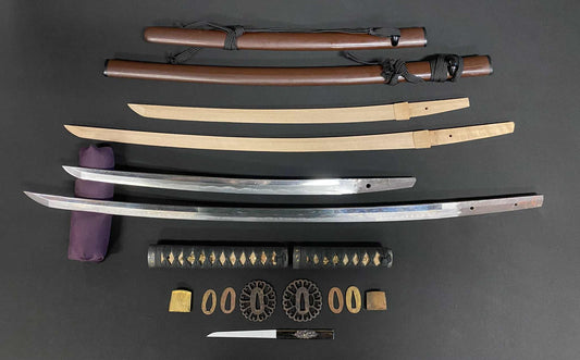 Antique Nihonto - Daishou Katana (Late Muromachi, red lacquer signature of Yoshikage) and Wakizashi (Late Muromachi, signed Kanefusa Masaie) (neither verified) with Koshirae
