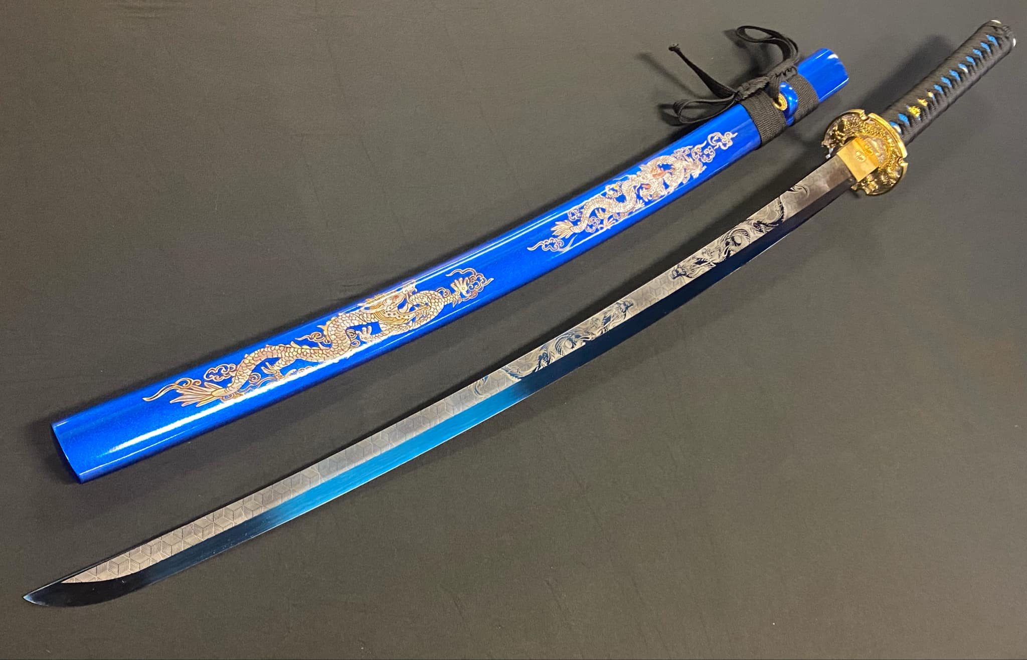 Phoenix Arms Katana - Sky Dragon - Engraved 65mn