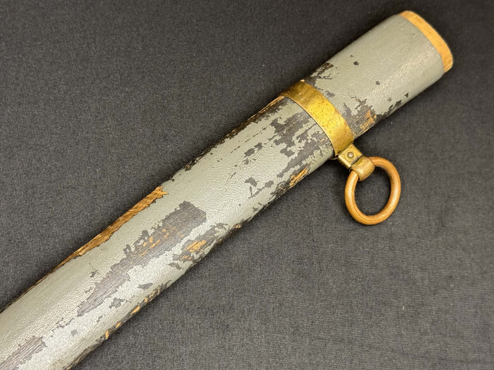 Antique Nihonto - Late Muromachi Katana in WW2 pilot Gunto fittings - Signed Tomotsugu