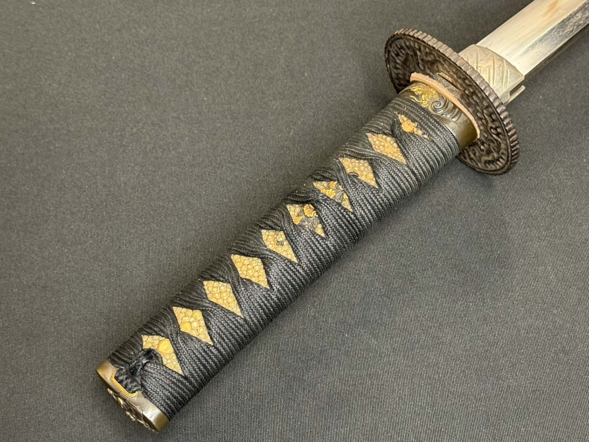 Antique Nihonto - Wakizashi in Koshirae with Dragon Nanban Tsuba