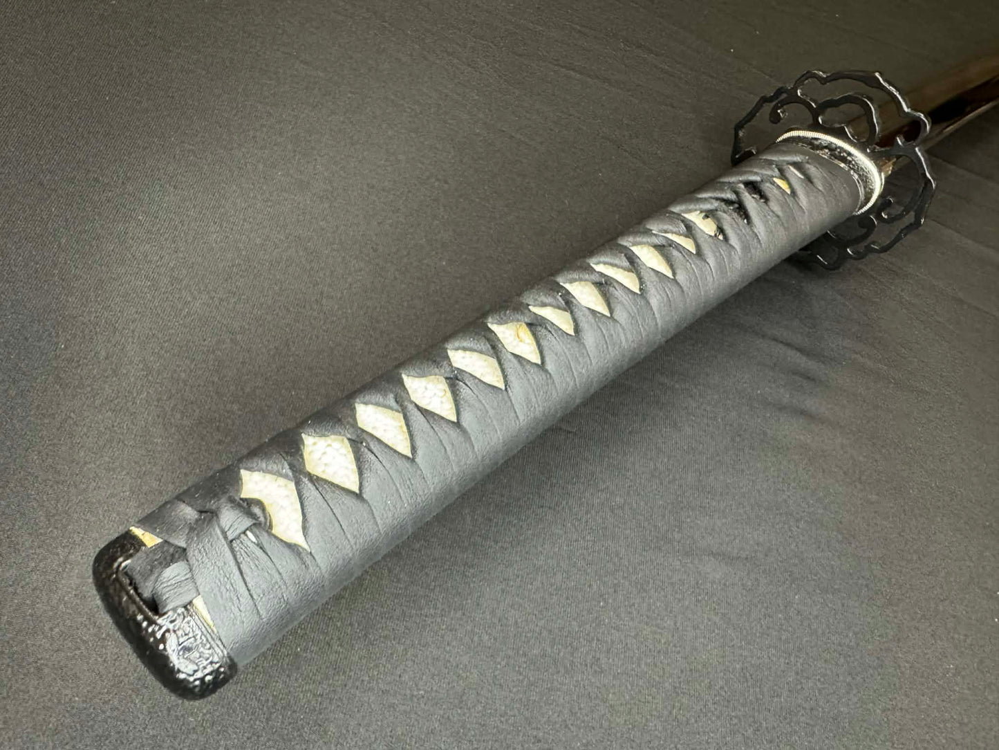 Moritaka Razor Katana - Iron Gate T10