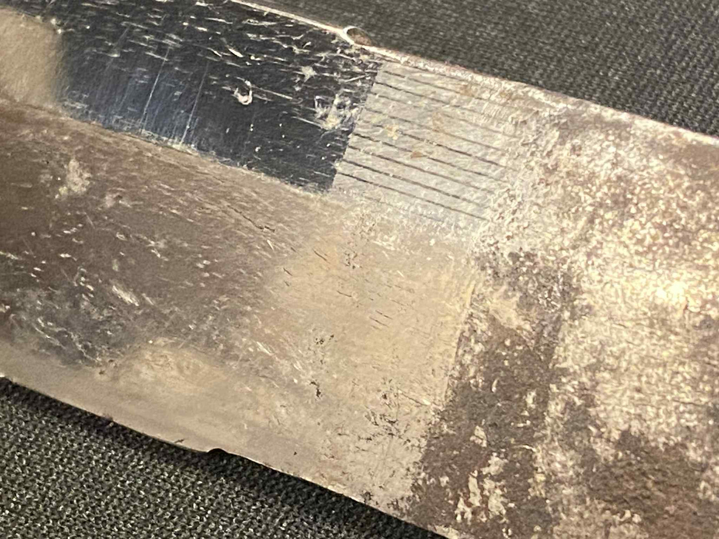 BATTLE DAMAGED, Very Long Antique Nihonto - Katana in Shirasaya (Early Edo)