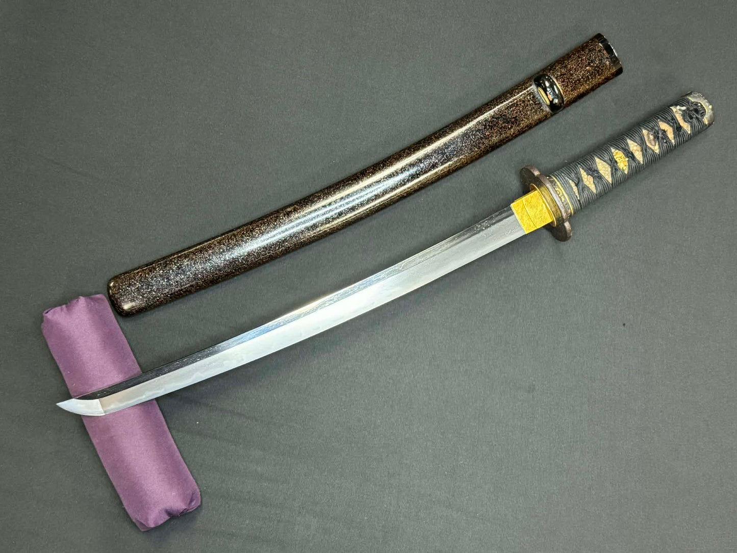 Antique Nihonto - Wakizashi in Koshirae, NBTHK attributed to Fujiwara Takada