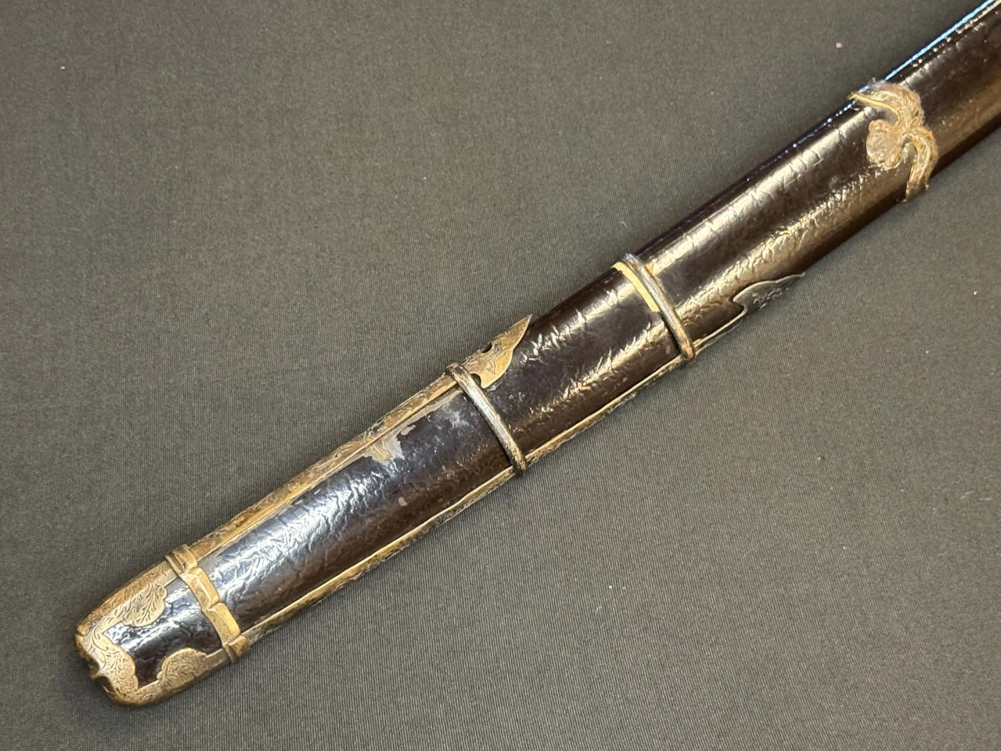 Antique Nihonto - Katana with Tachi Koshirae, Toensha Attributed to Bizen Yoshimitsu