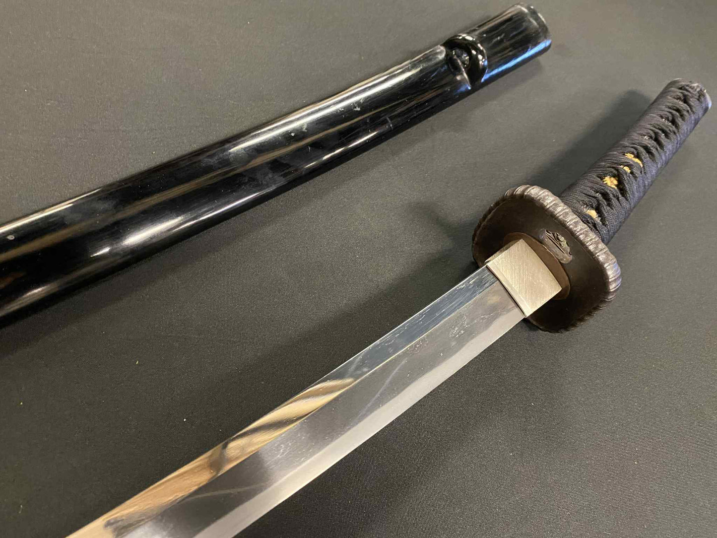 Antique Nihonto - Katateuchi with Katana Koshirae - NBTHK Attributed to Dotanuki - Late Muromachi (450 years ago)