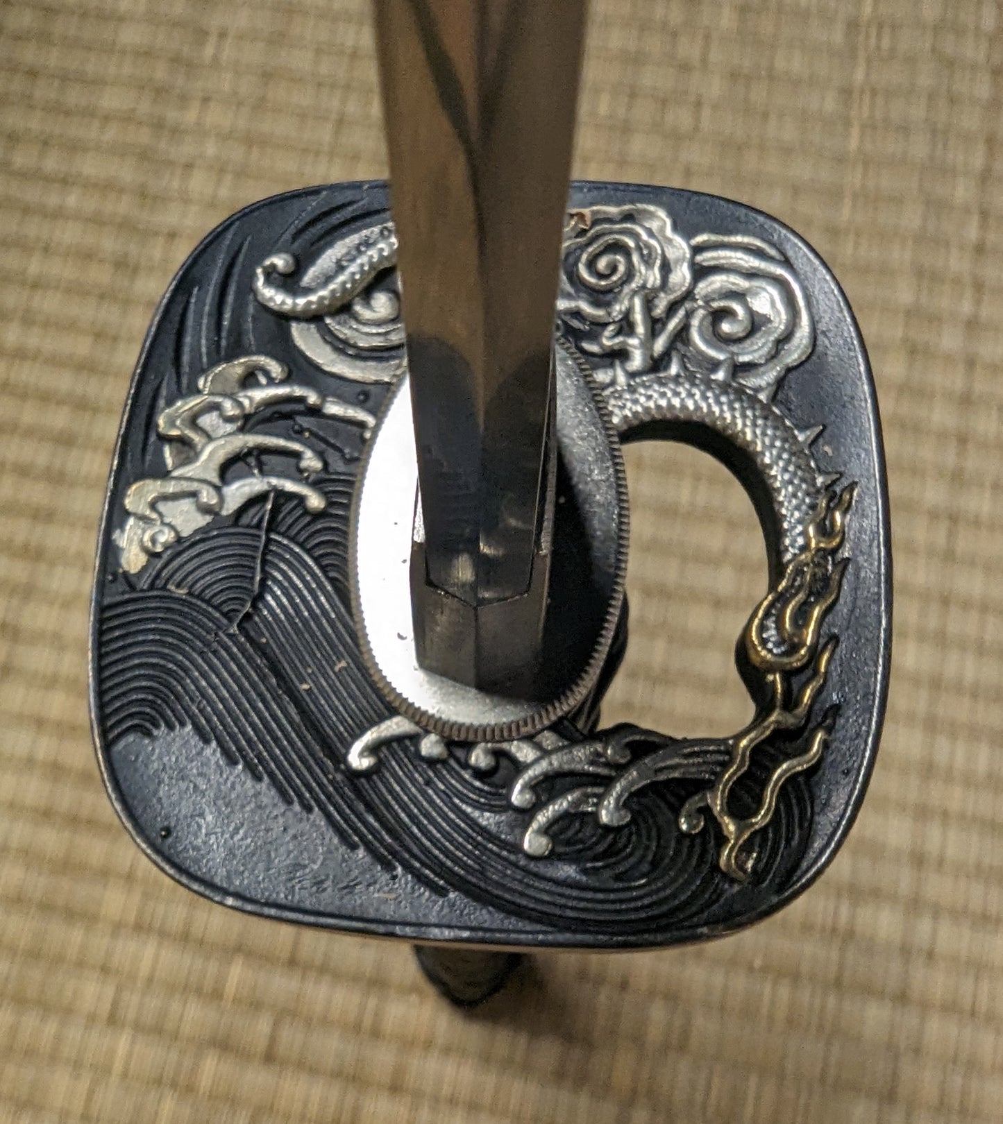 Phoenix Arms Katana - Curving Sage - deep sori, T10 Clay Tempered Choji hamon, Brass Fittings