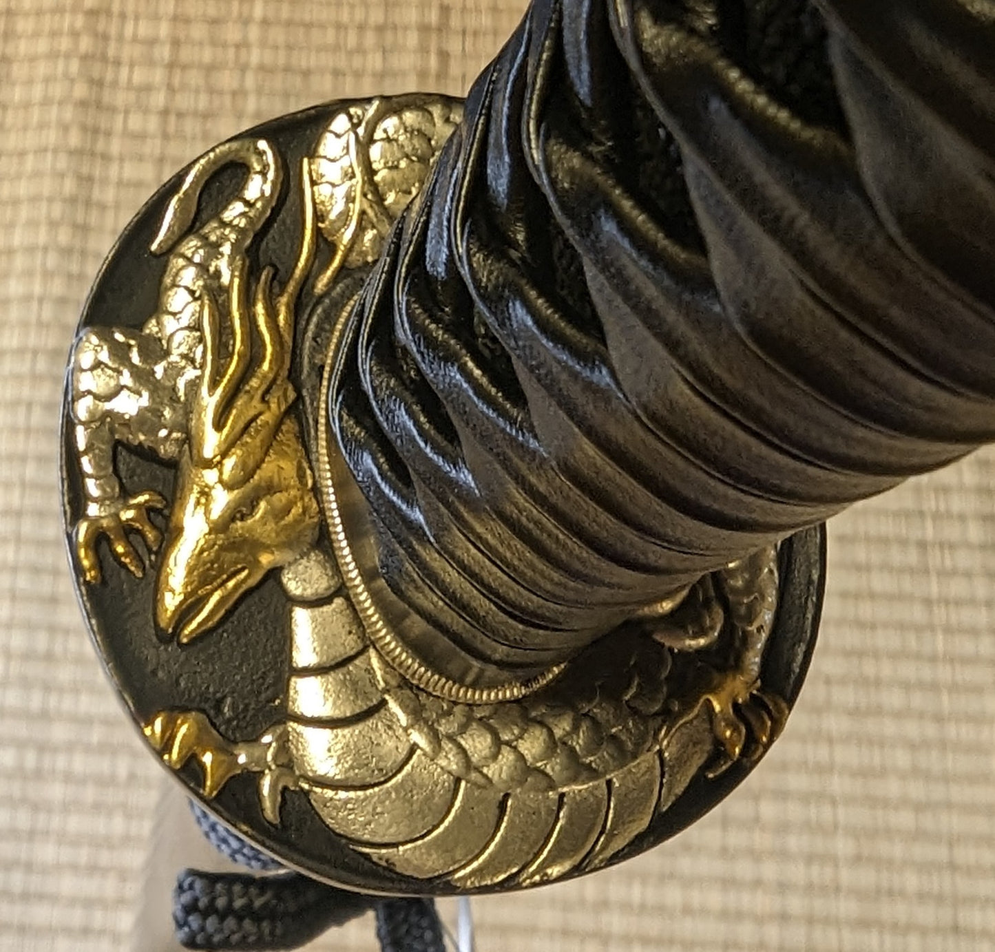 Phoenix Arms Katana - Curving Mountain Dragon - deep sori, T10 Clay Tempered Choji hamon, Brass Fittings
