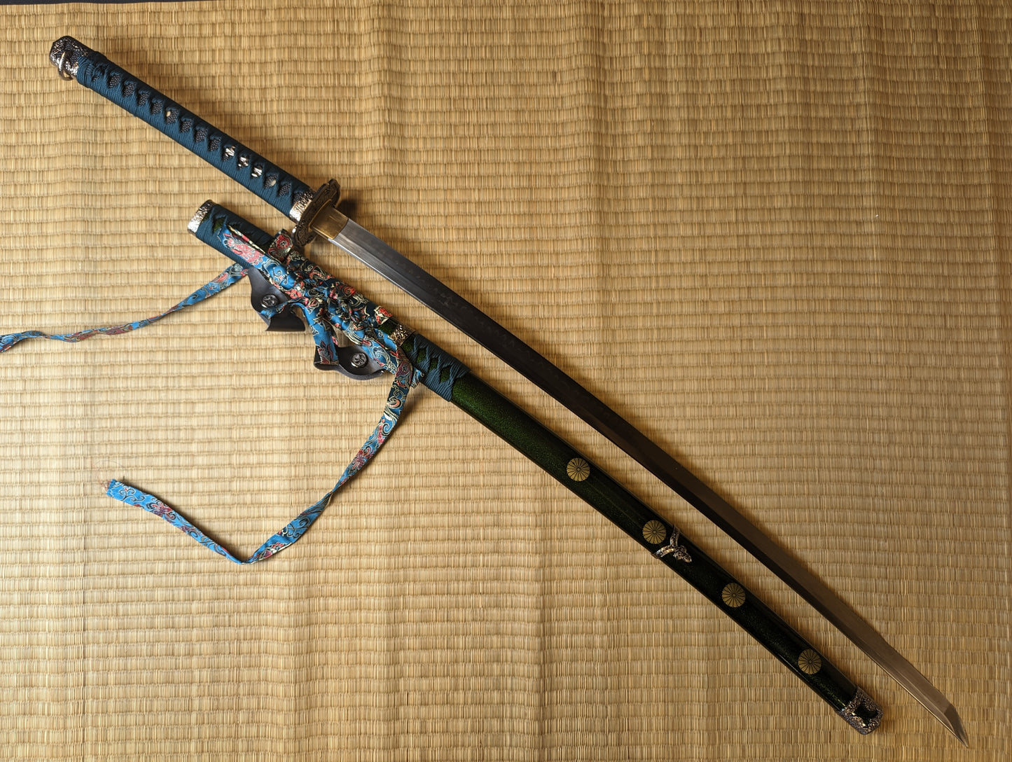 Phoenix Arms Tachi- Jade Giant - T10 Steel, Clay-Tempered