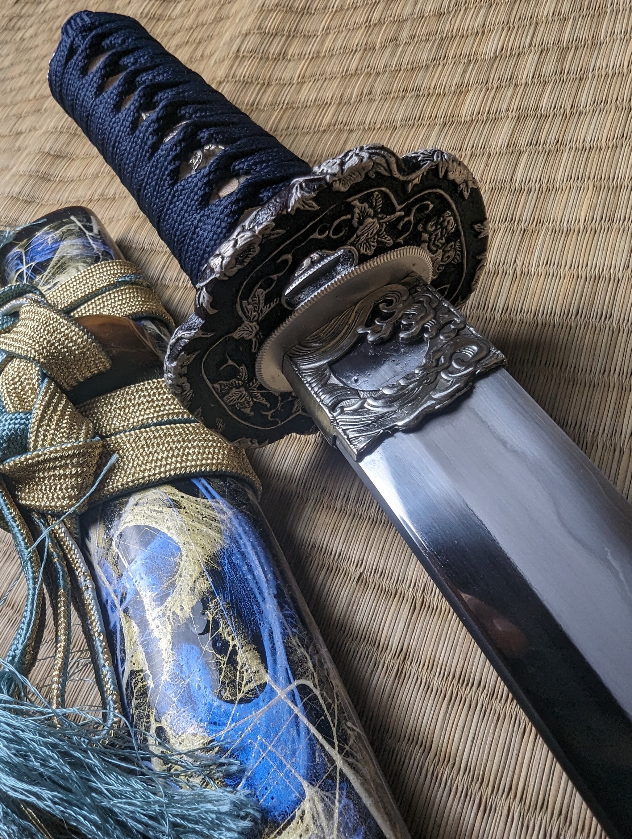 MADE TO ORDER Phoenix Armory Tanto - Spring Brocade - Sanmai hadori polish