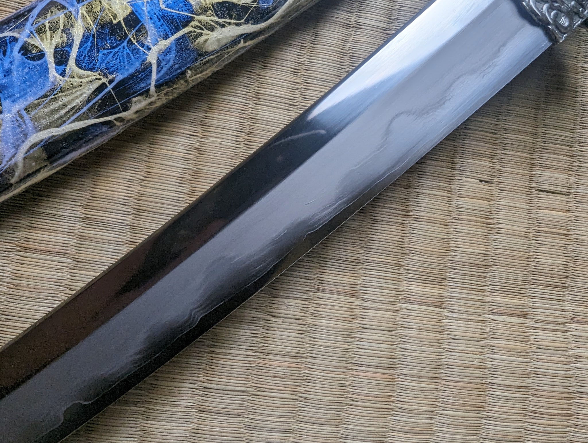 MADE TO ORDER Phoenix Armory Tanto - Spring Brocade - Sanmai hadori polish