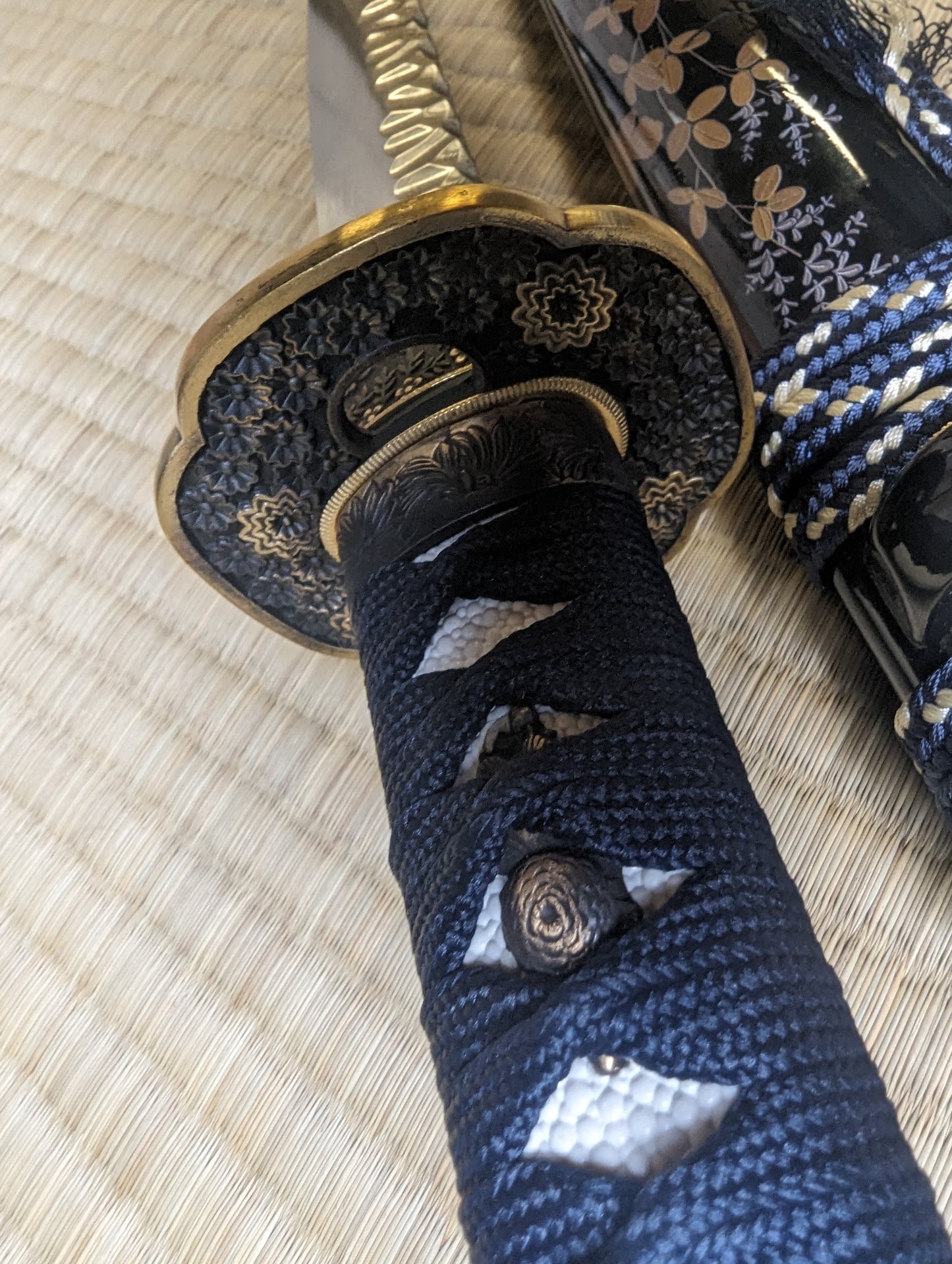 MADE TO ORDER Phoenix Armory Tanto -  Chrysanthemum Burst - hammer spine
