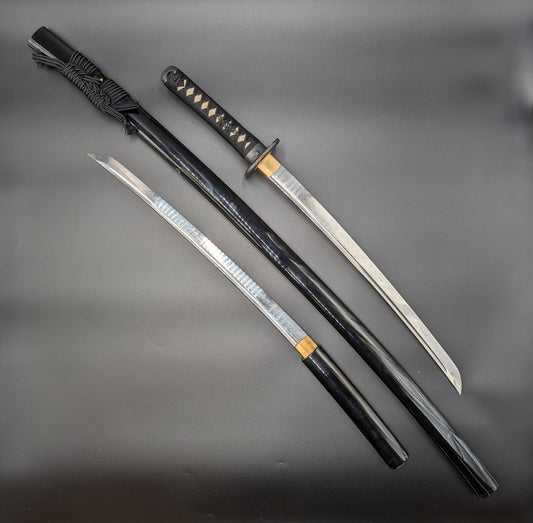 BLEMISHED FLOOR MODEL:  Samurai X Aoshi Shinomori Double Kodachi - T10 clay tempered