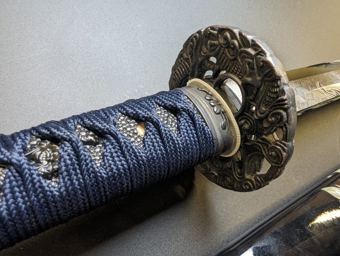 Phoenix Arms Katana - Blue Dragon - Engraved 65mn