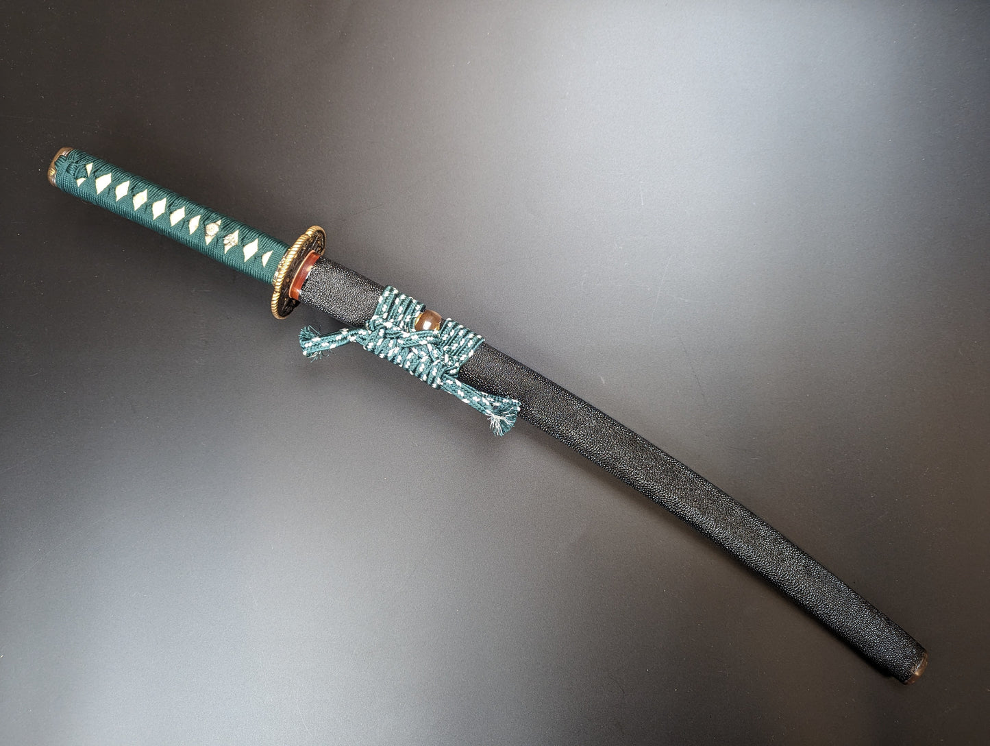 Phoenix Arms Wakizashi - Spring Bamboo - Laminated Sanmai Clay Tempered