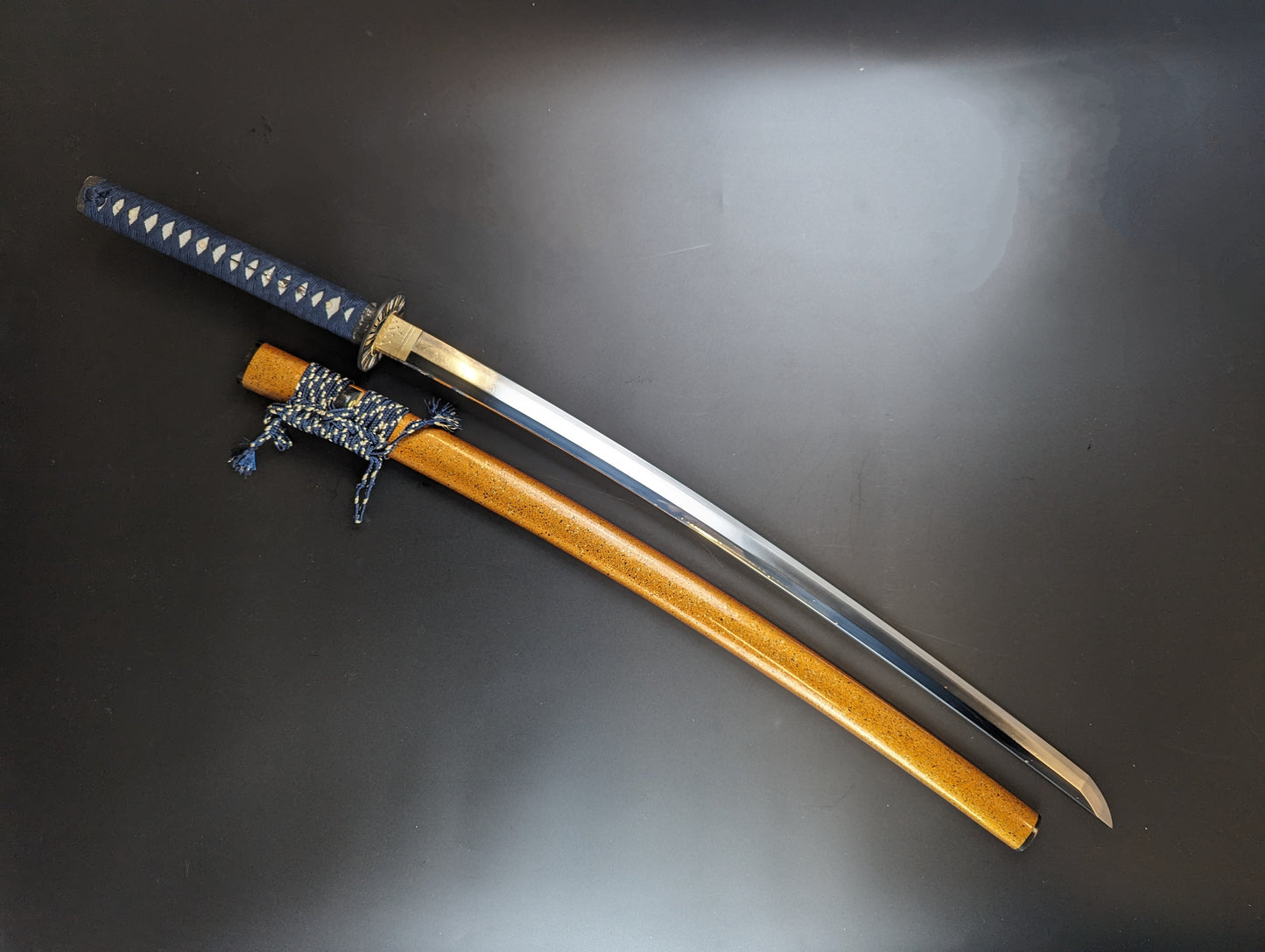 Dragonspring Premier Katana - Rain of Arrows - T10 Pearskin Finish