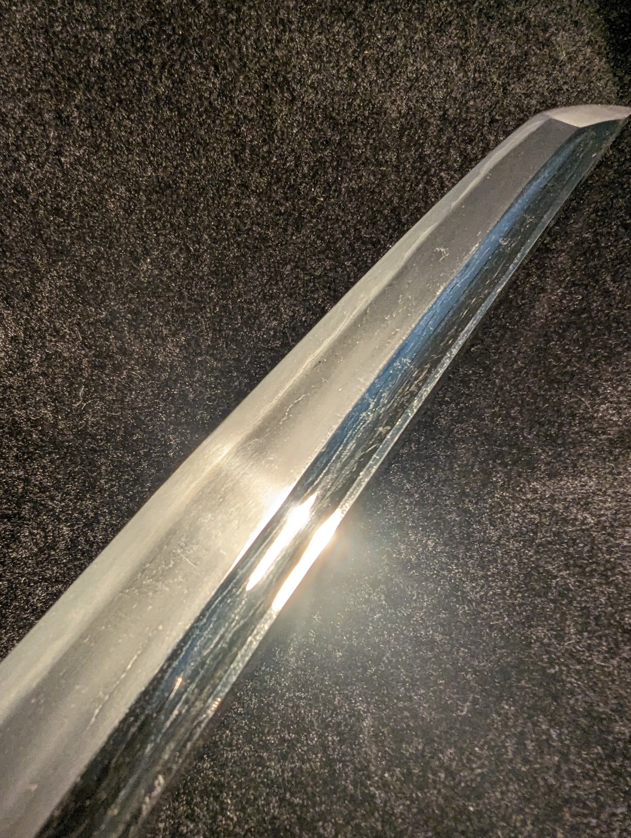 Antique Nihonto - Tachi in Shirasaya with Katana Koshirae, Nanbokucho Period to Oei (650+ years old) - Unsigned, NBTHK Tokubetsu Hozon Attributed to Mihara Masanobu