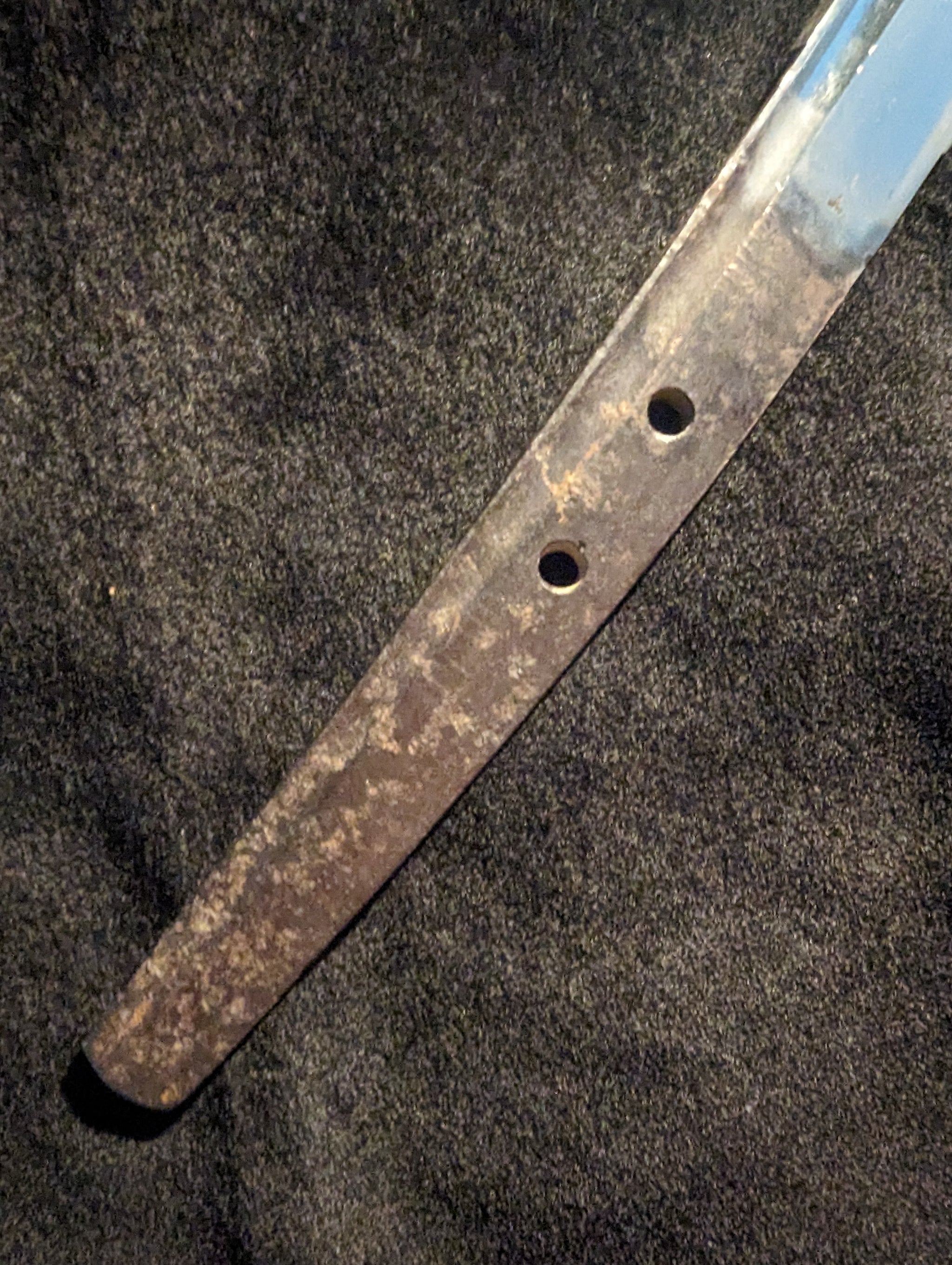 Antique Nihonto - Tachi in Shirasaya with Katana Koshirae, Nanbokucho Period to Oei (650+ years old) - Unsigned, NBTHK Tokubetsu Hozon Attributed to Mihara Masanobu
