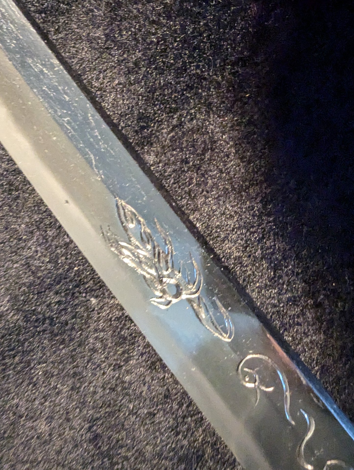 Antique Nihonto -  Long Katana with horimono in  Koshirae, late Muromachi (450+ years old) - NBTHK Hozon Attributed to Sue Seki