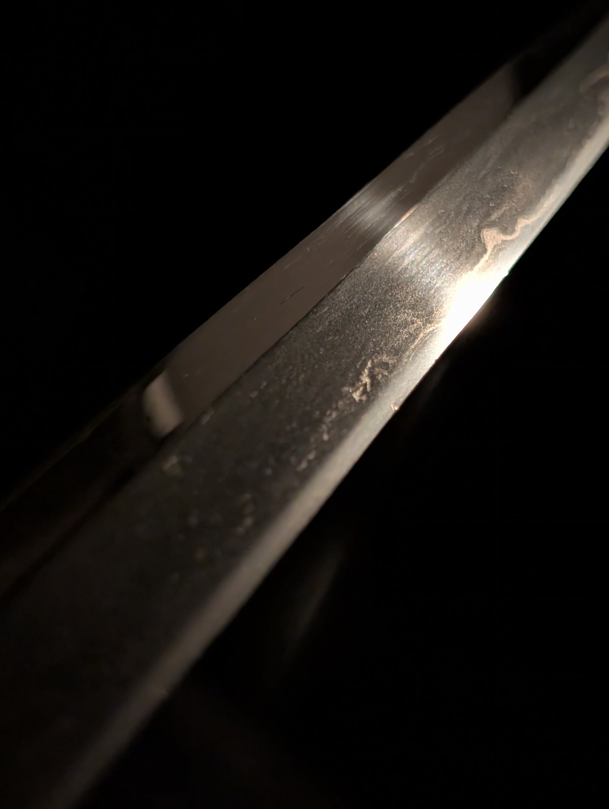 BATTLE DAMAGED, Antique Nihonto - VERY LONG Katana in Shirasaya