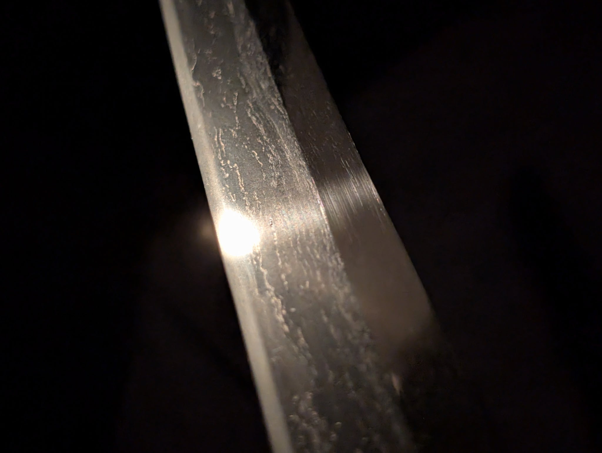 BATTLE DAMAGED, Antique Nihonto - VERY LONG Katana in Shirasaya
