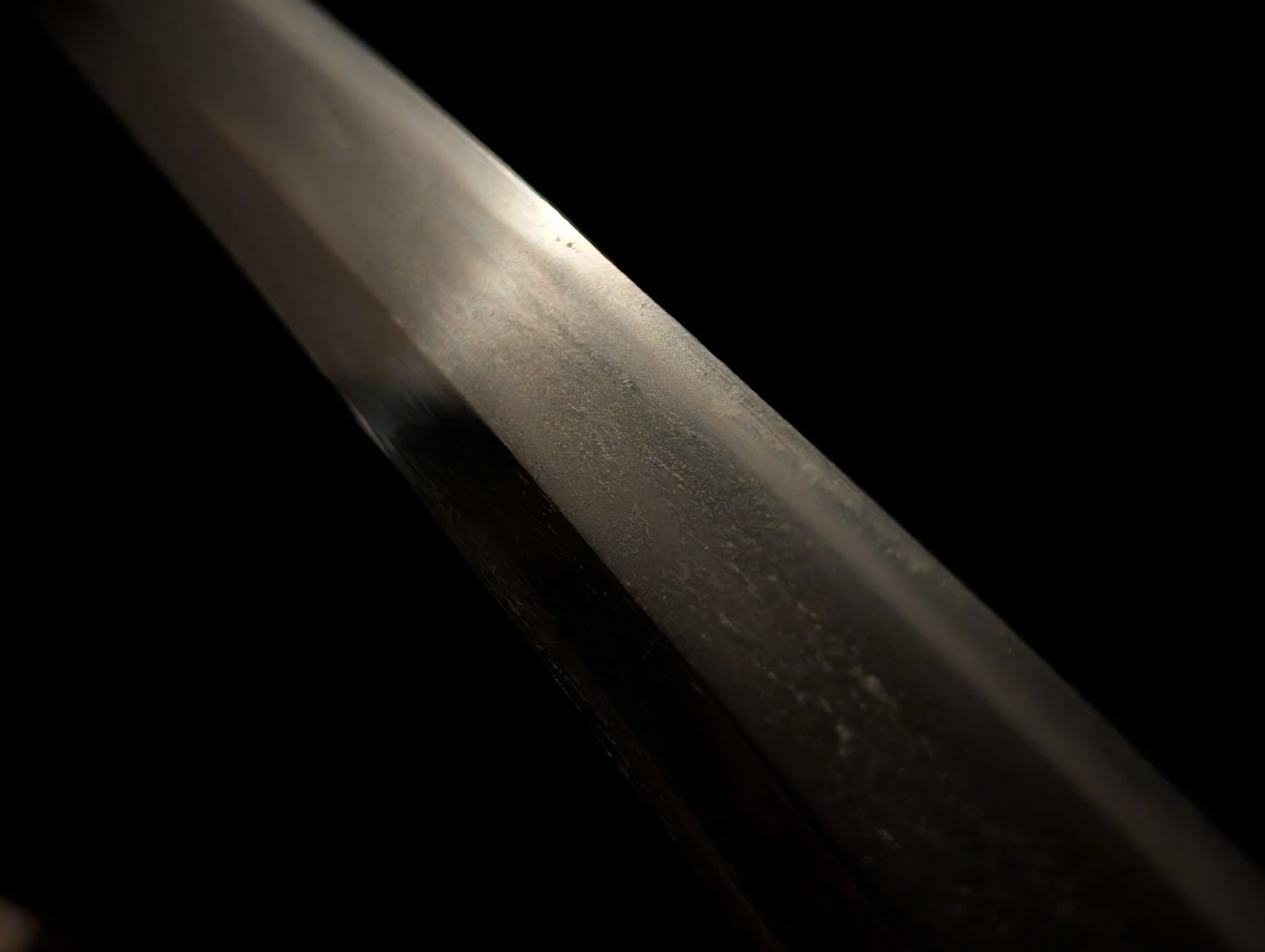 Antique Nihonto - HUGE Tachi with Katana Koshirae - Early Muromachi (600 years old) - NBTHK Attributed to Latter Hoju