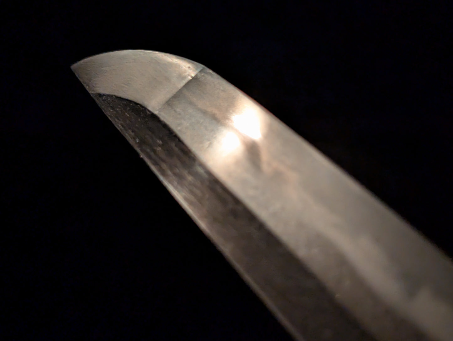 Antique Nihonto - Daishou Katana (Late Muromachi, red lacquer signature of Yoshikage) and Wakizashi (Late Muromachi, signed Kanefusa Masaie) (neither verified) with Koshirae