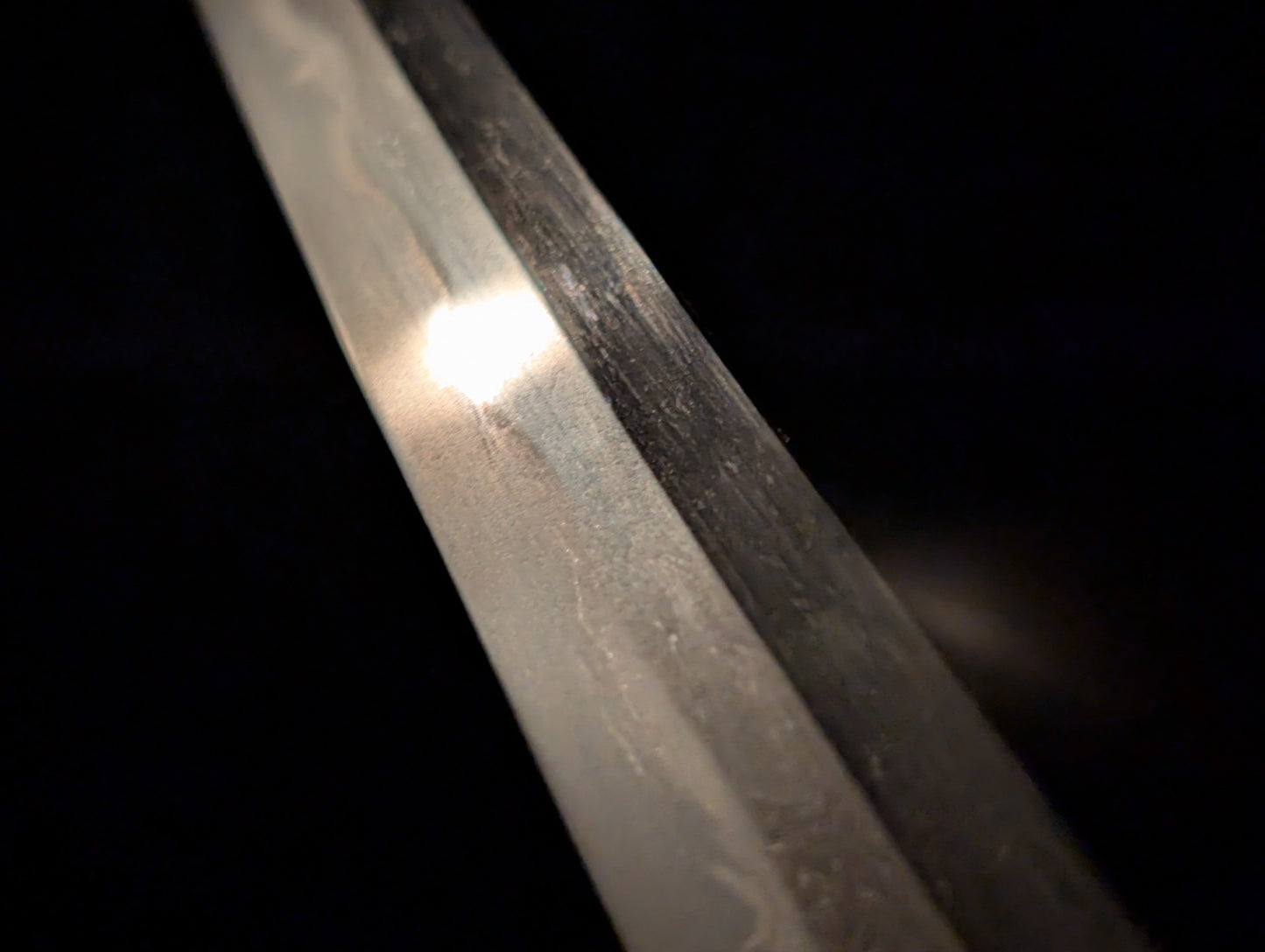 Antique Nihonto - Daishou Katana (Late Muromachi, red lacquer signature of Yoshikage) and Wakizashi (Late Muromachi, signed Kanefusa Masaie) (neither verified) with Koshirae