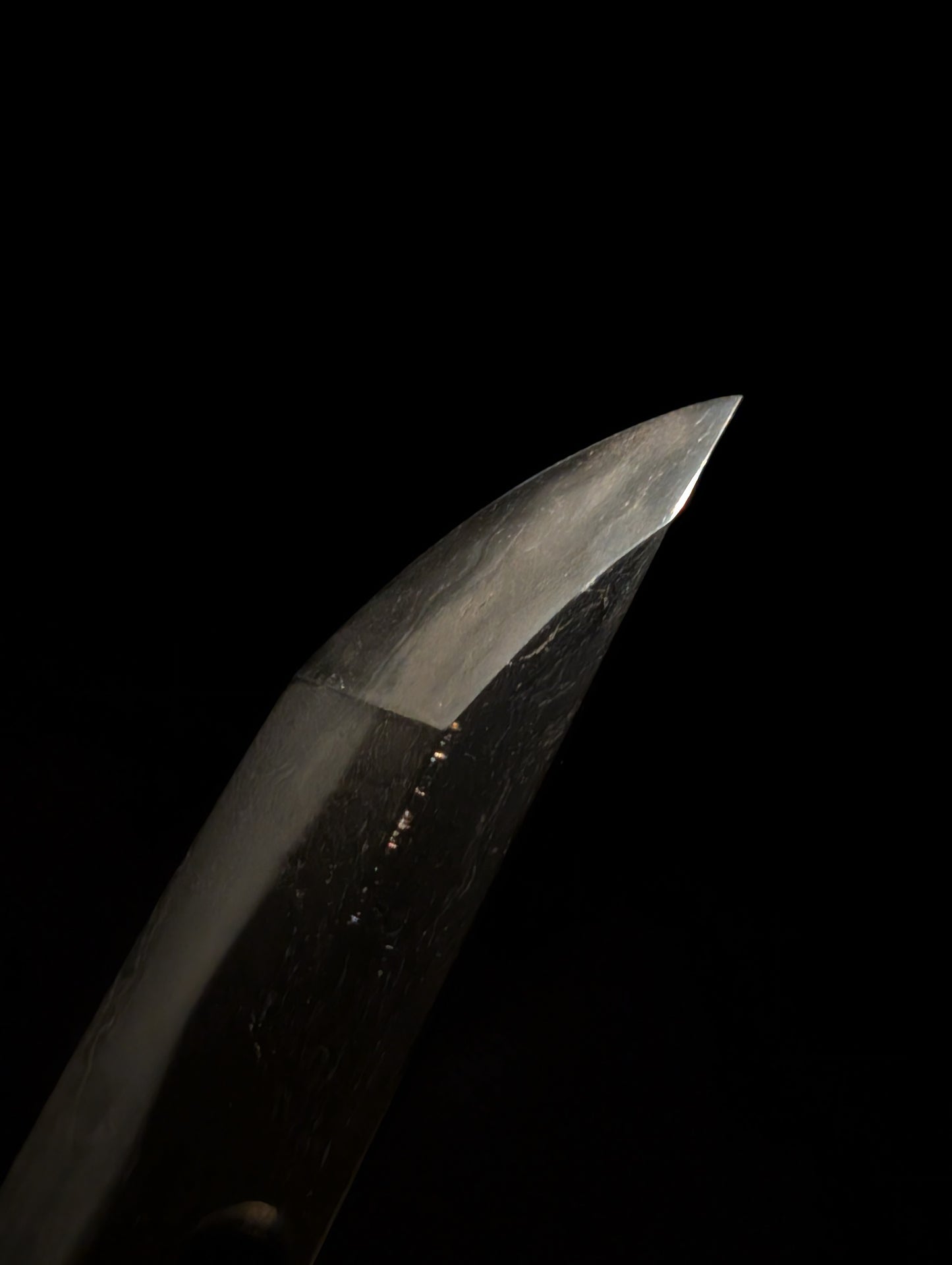 Antique Nihonto - Daishou Katana (Late Muromachi, red lacquer signature of Yoshikage) and Wakizashi (Late Muromachi, signed Kanefusa Masaie) (neither verified) with Koshirae