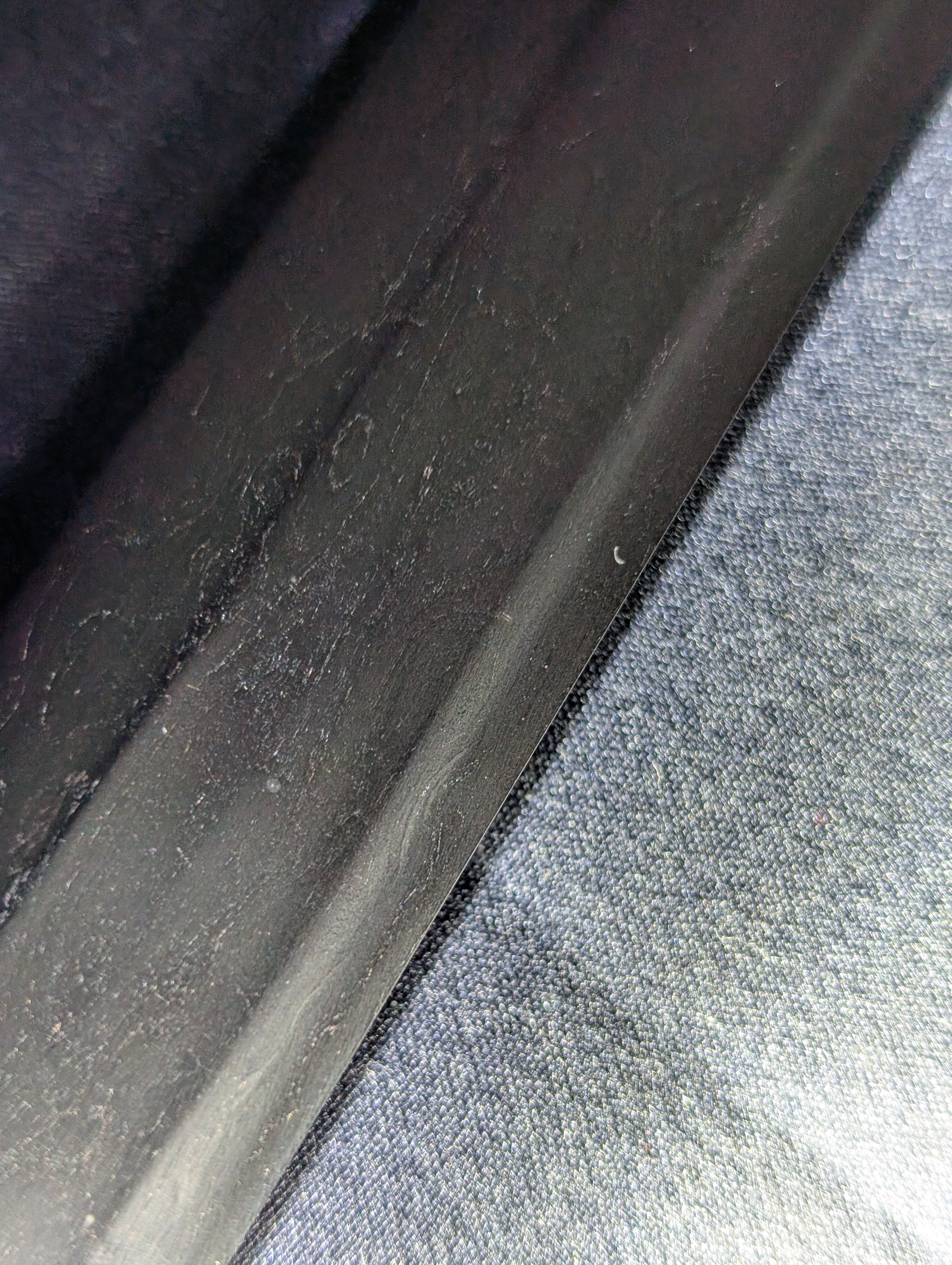 Antique Nihonto - Katana with Tachi Koshirae - Muramachi (5-600 years old) - NBTHK Attributed to Uda