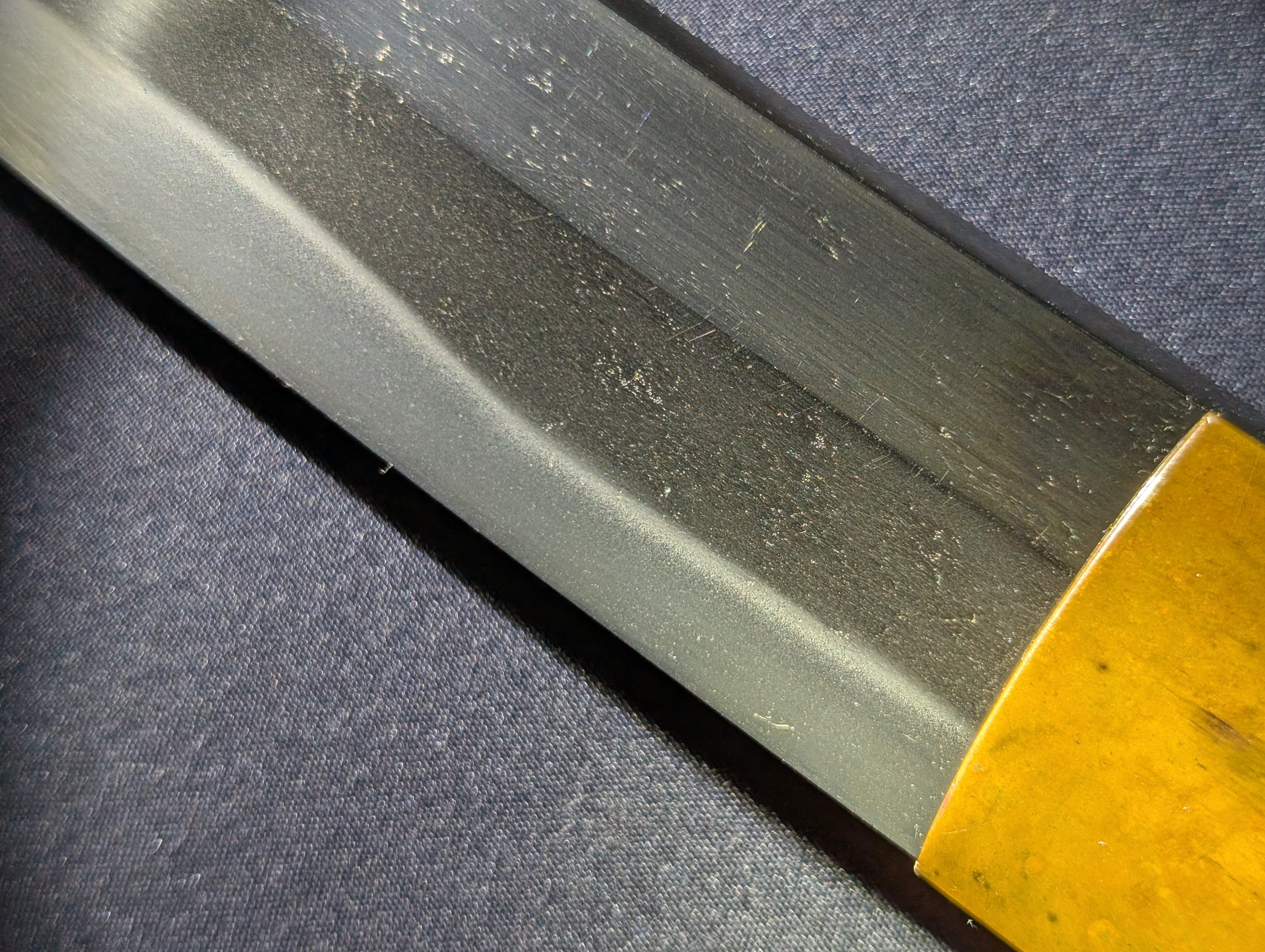 Antique Nihonto - Wide Wakizashi in Koshirae - partial signature, attributed to Owari Seki by NBTHK